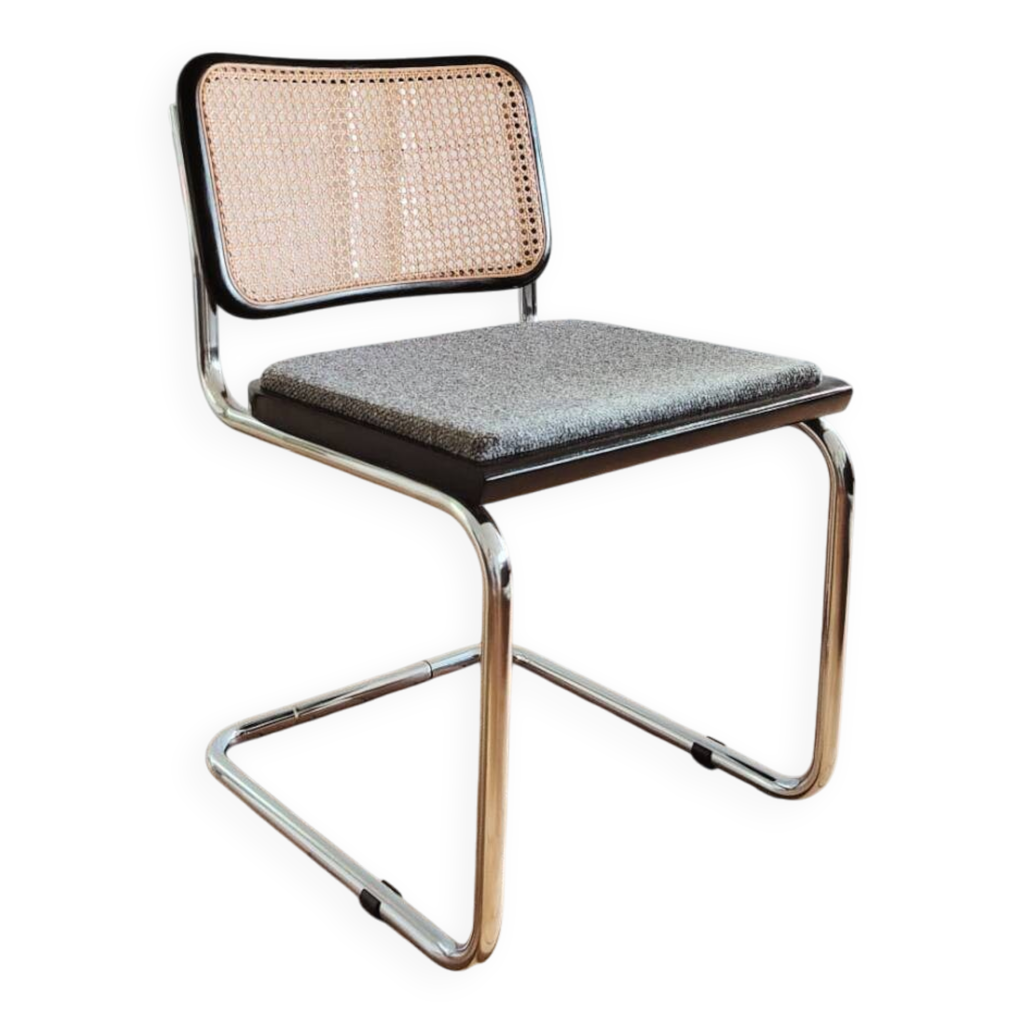 Cesca chair B32 style Marcel Breuer renovated, year 87
