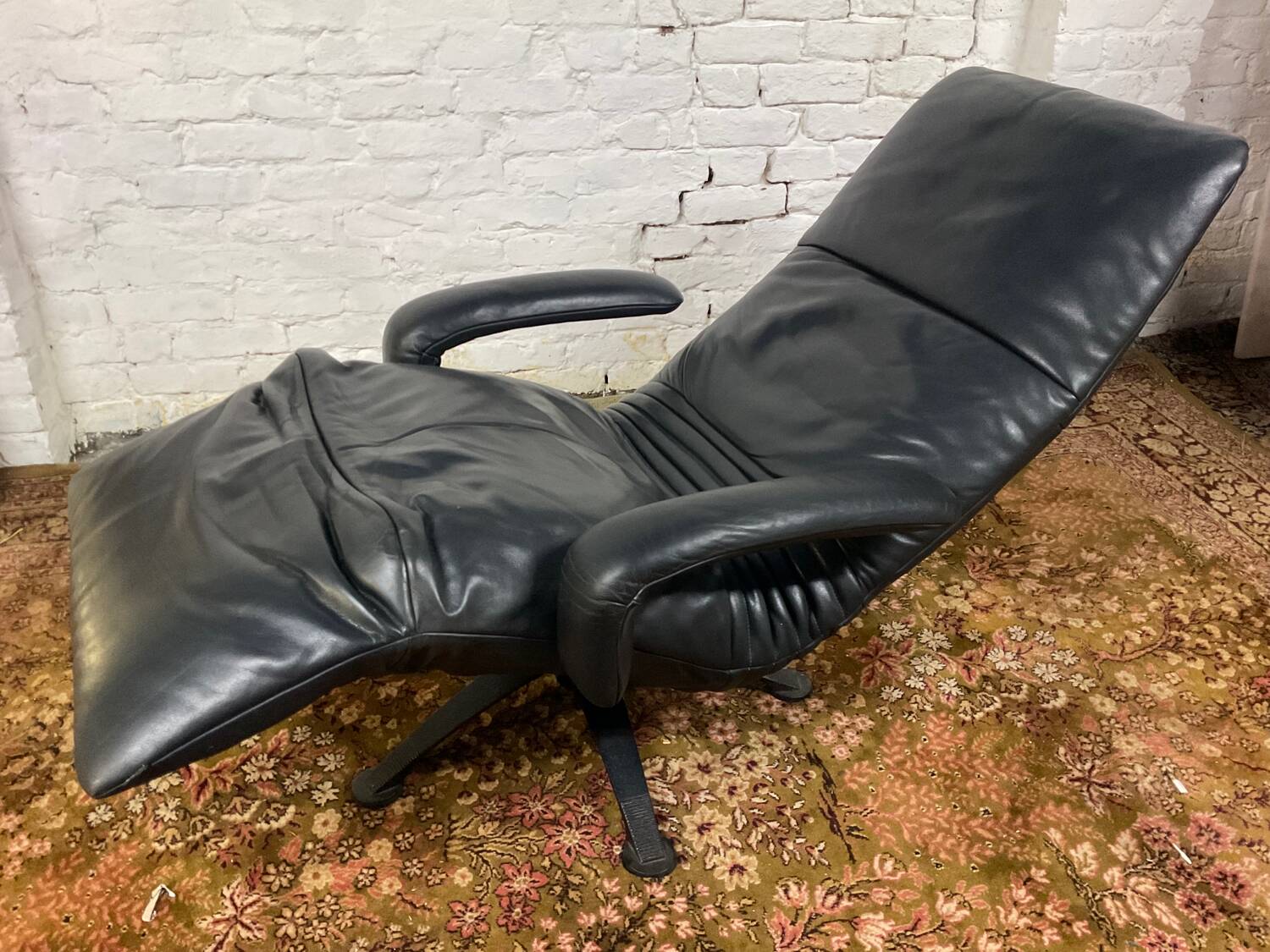 Jori black leather relax armchair from the 80s