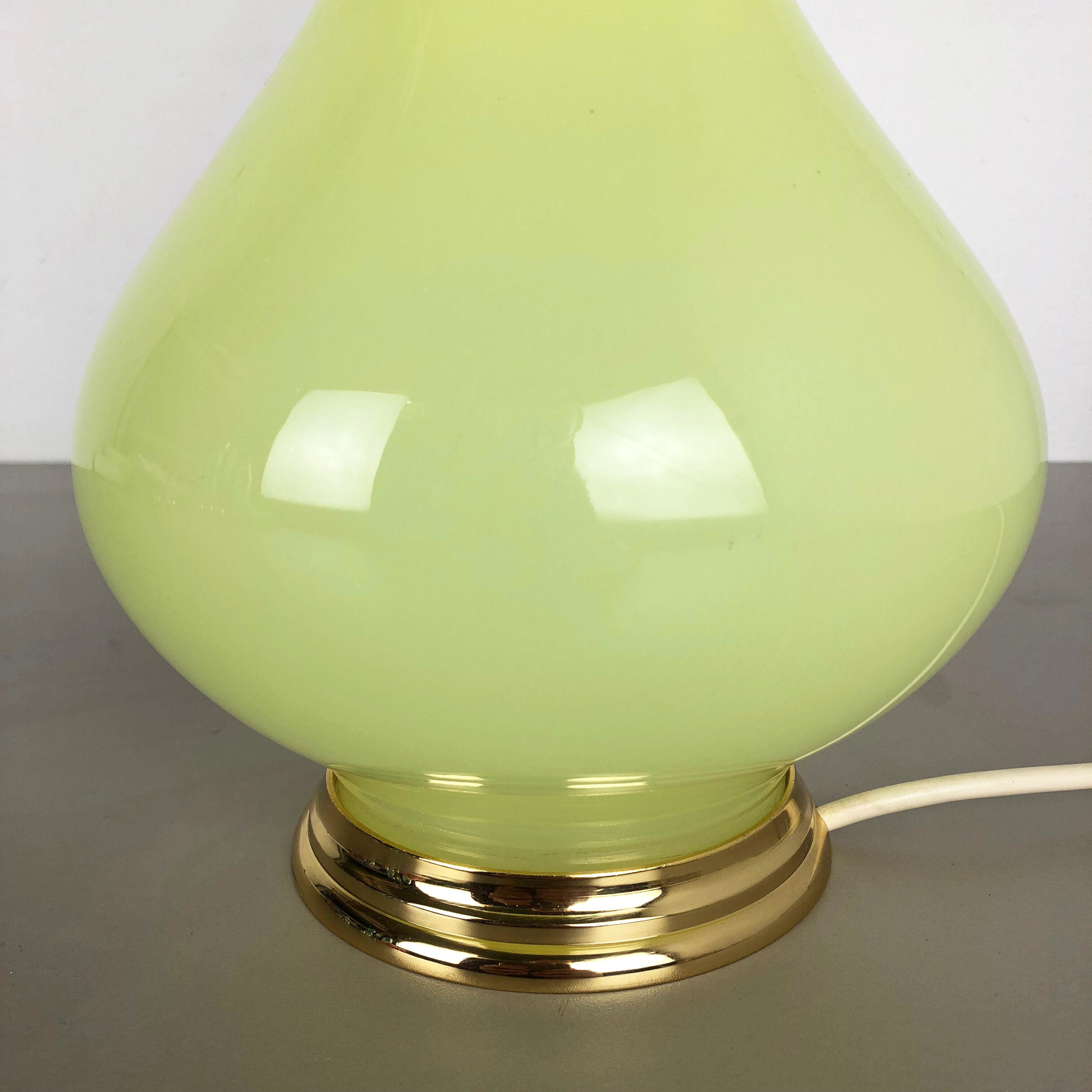 Lampe de table en verre de Murano Cenedese Vetri Italie années 60