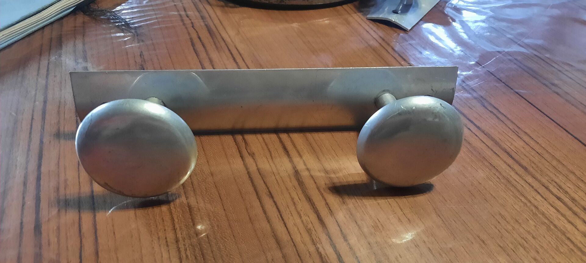 Set of 2 aluminium wall coat hooks