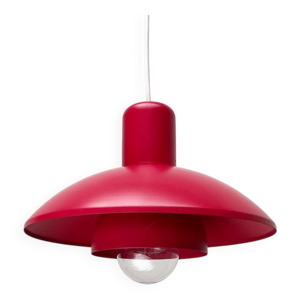 Suspension rouge modèle