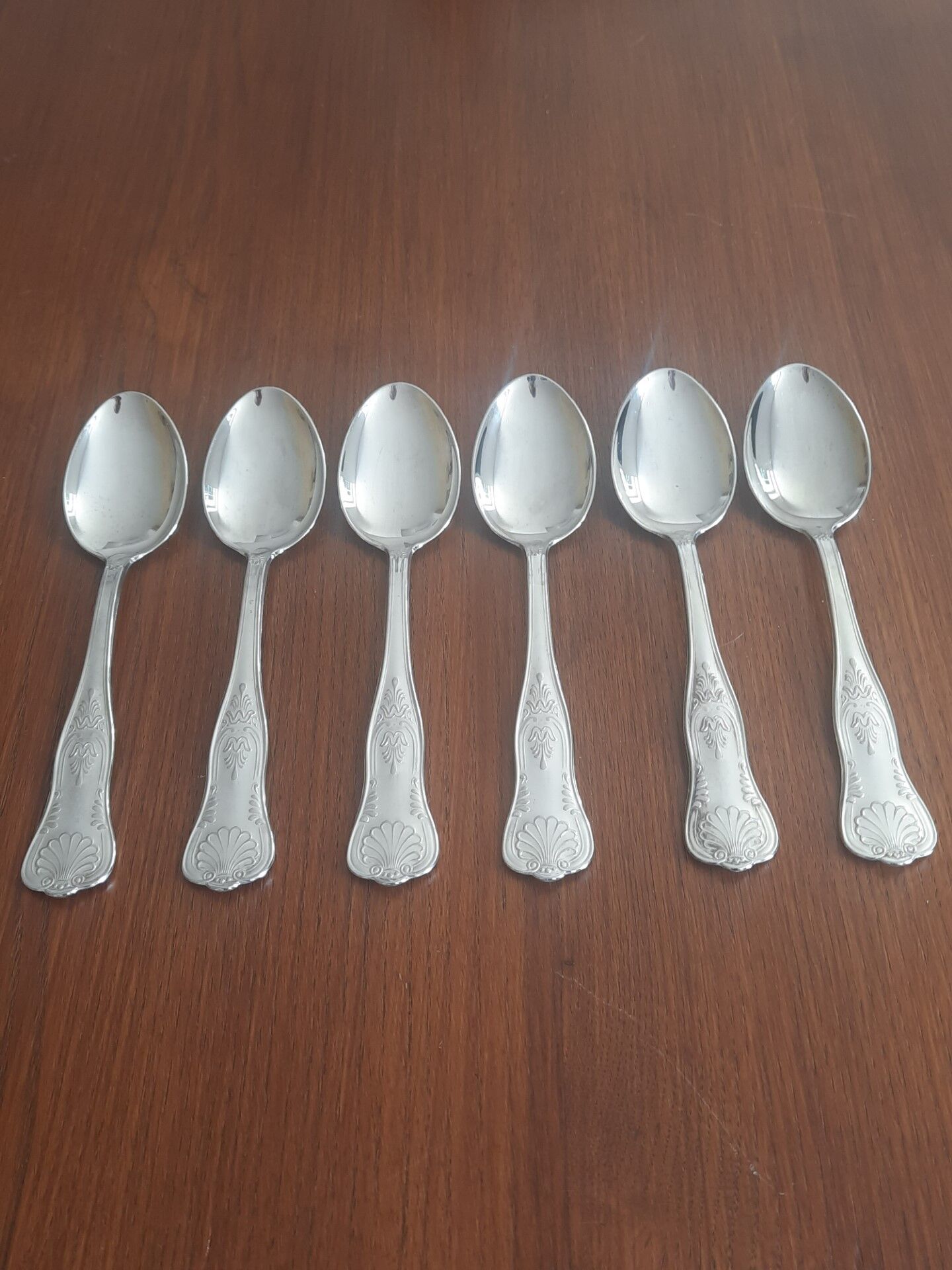 Set of 6 silver metal spoons