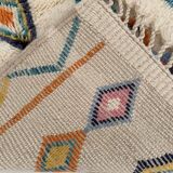 Colorful hand-woven Berber rug, size 150 x 250 cm