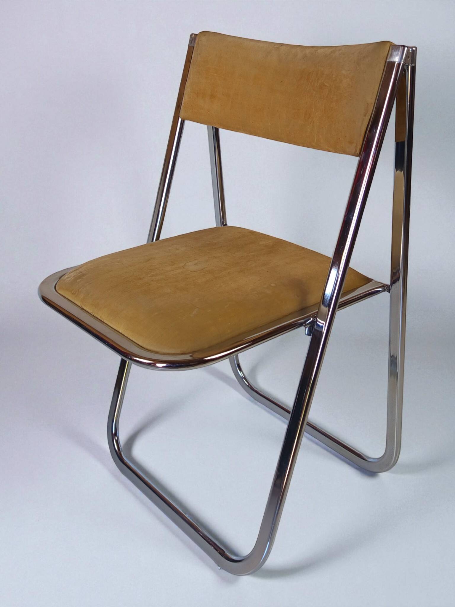 Vintage folding chair, Italian design