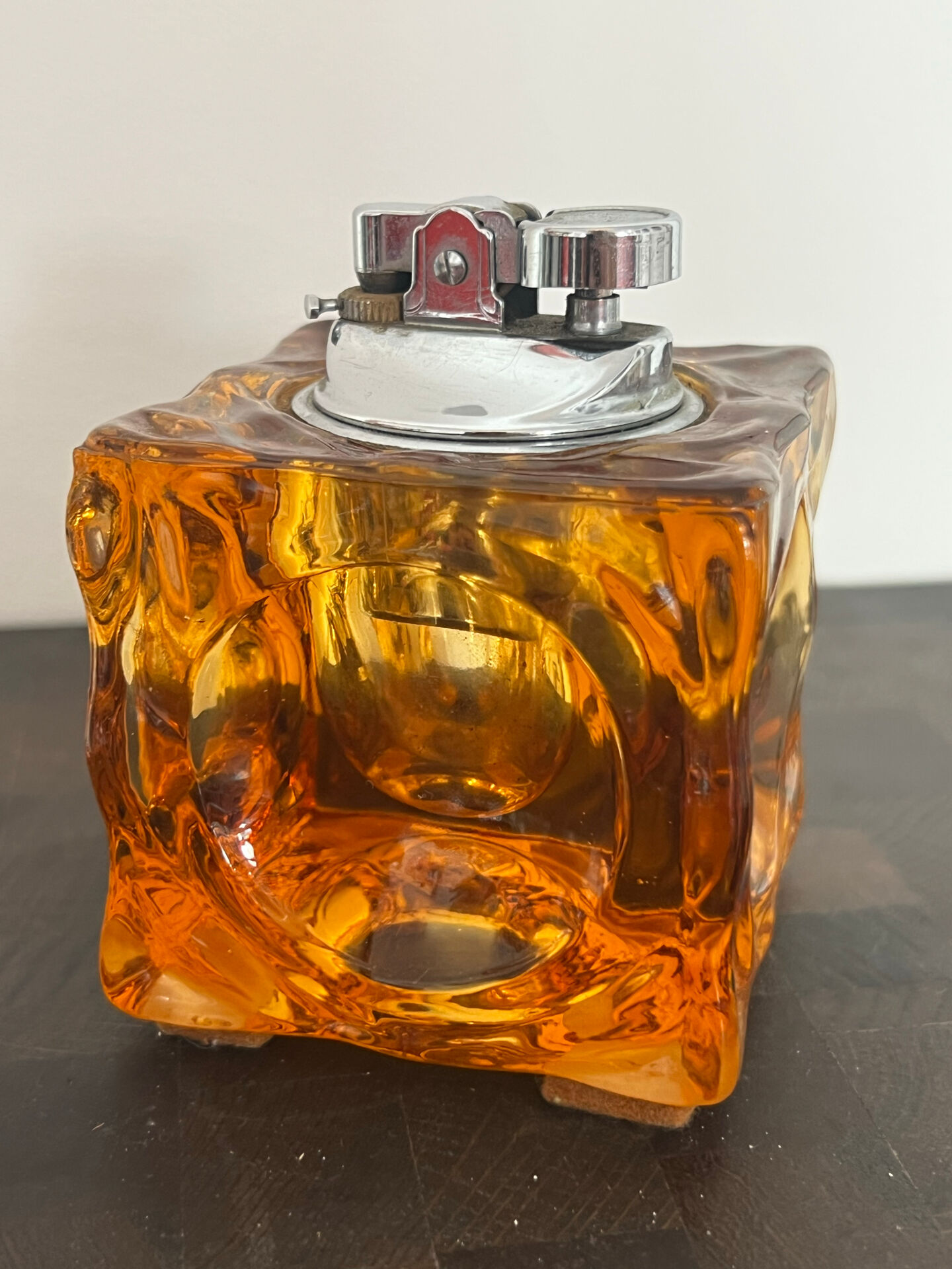 Seventies table lighter