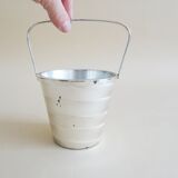 Ice cooler with glass insert