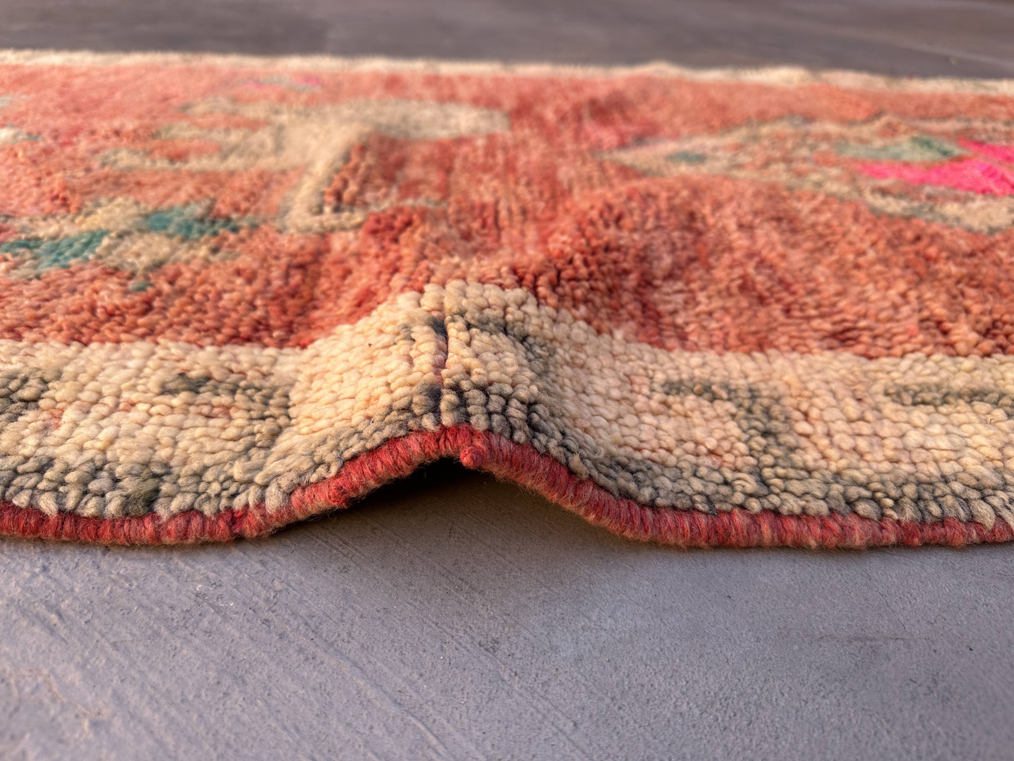 Neutral Boujad Moroccan rug - 313 x 88 cm