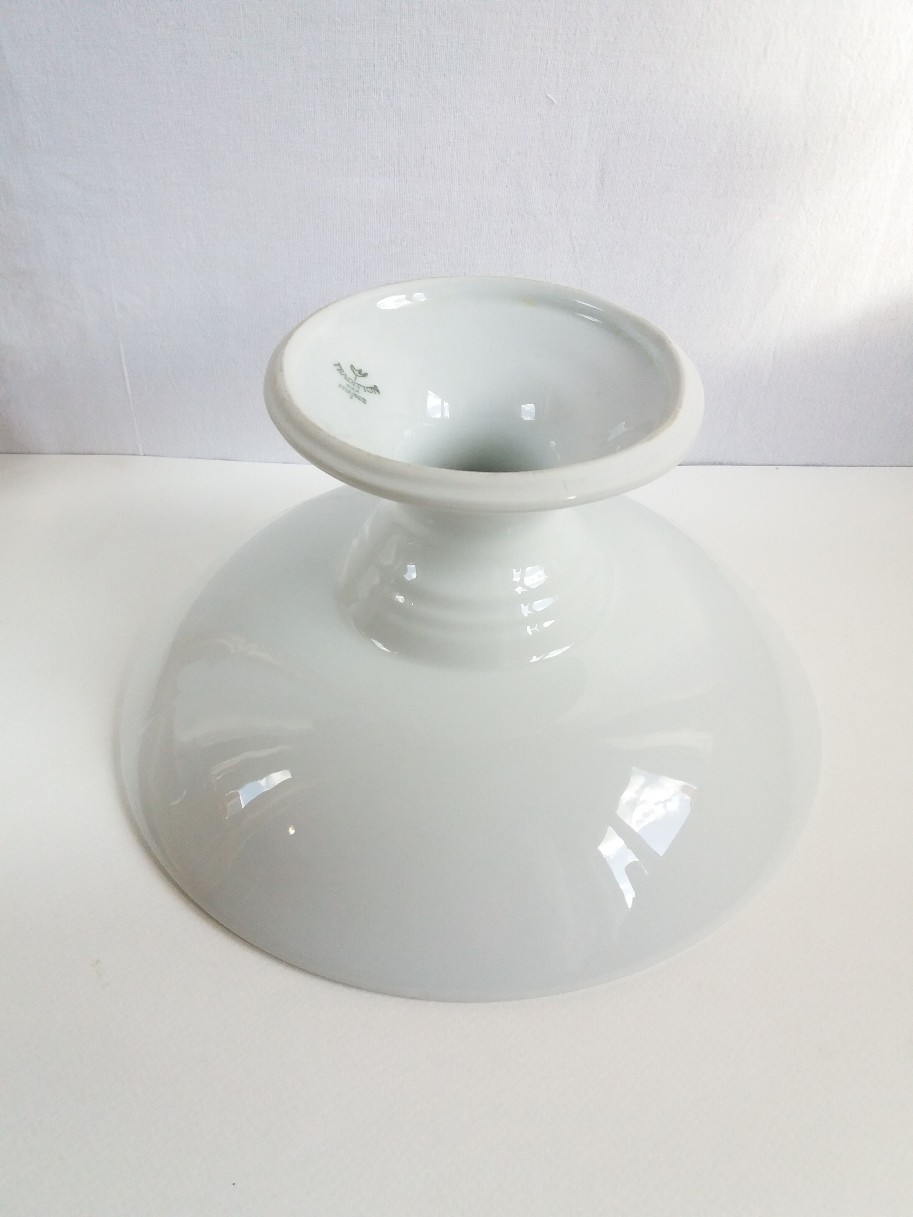 White porcelain dish