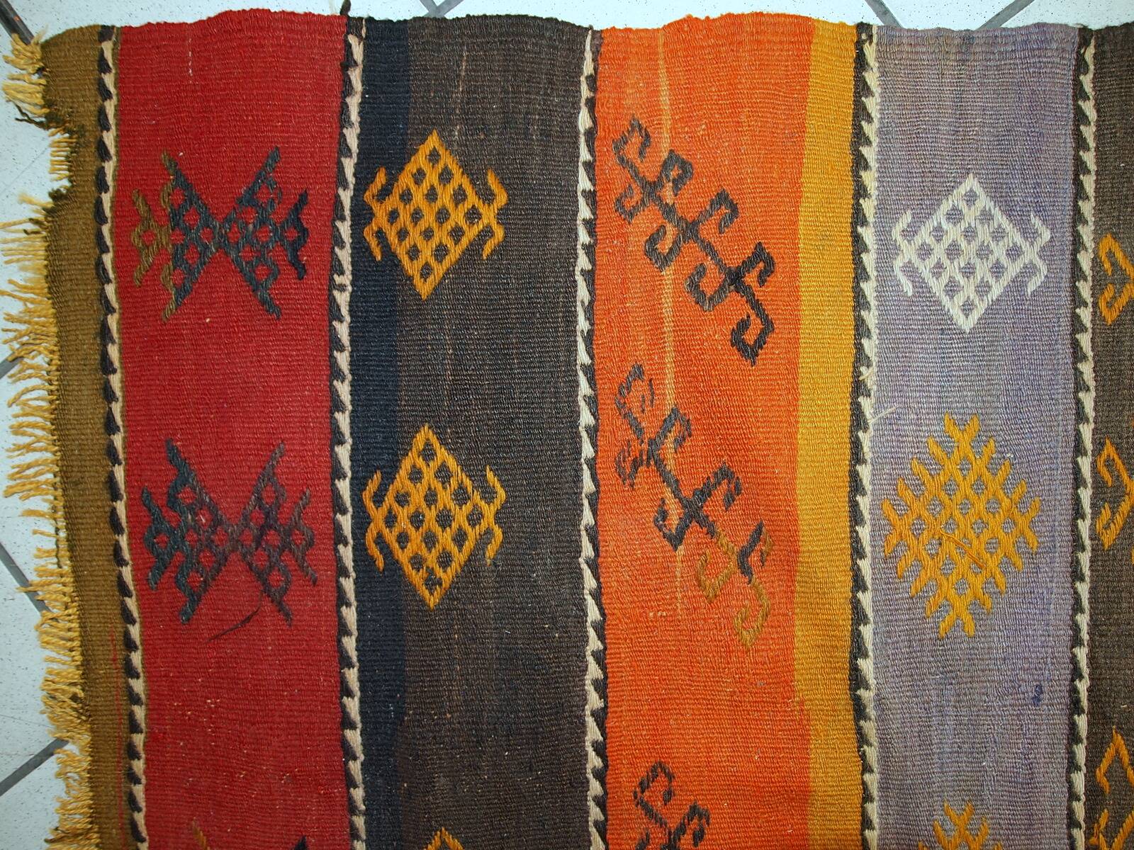Kilim vintage fait main Sumak persan 70cm x 132cm (1940s)