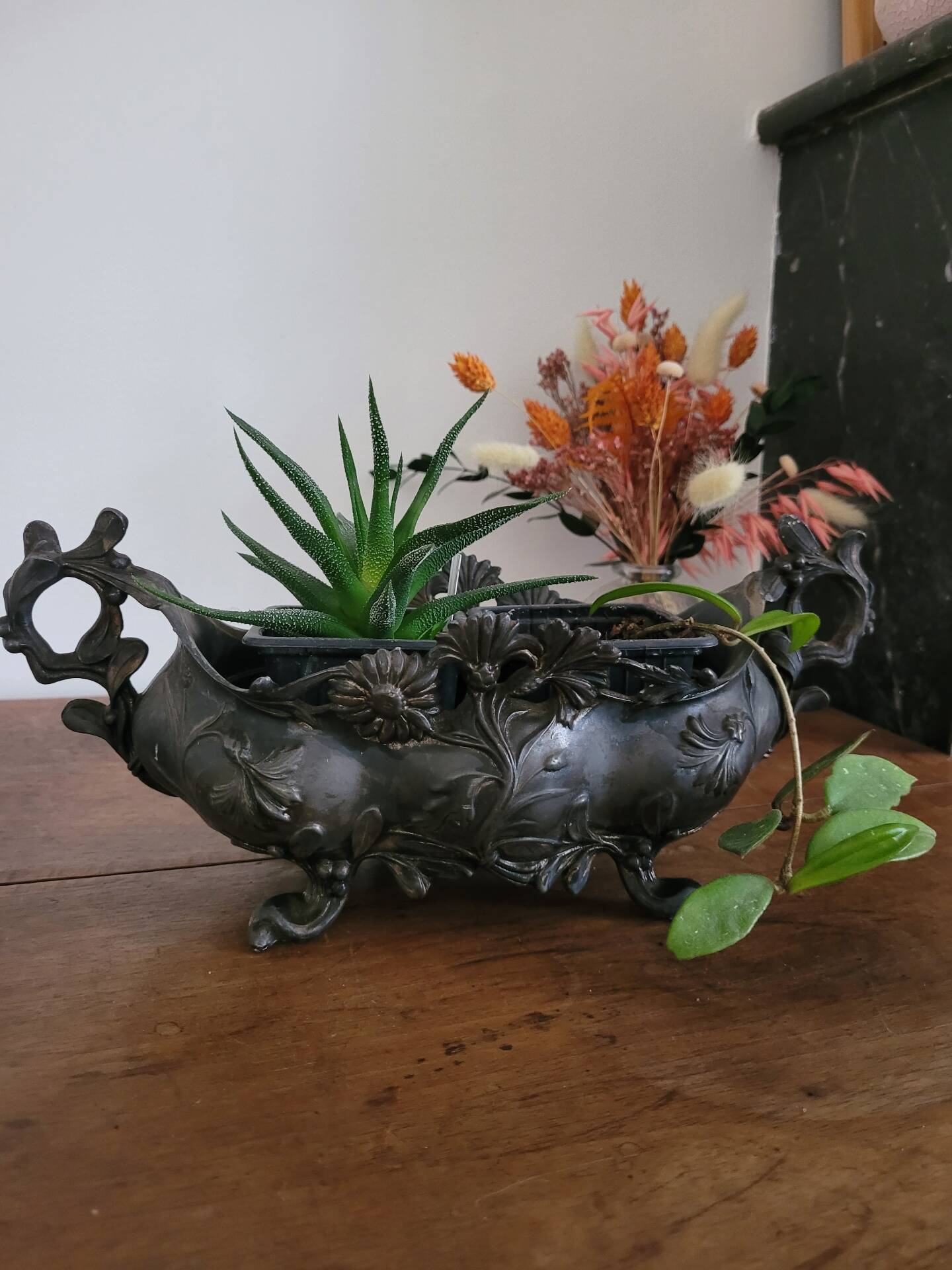 Jardinière, centre de table Rococo en régule