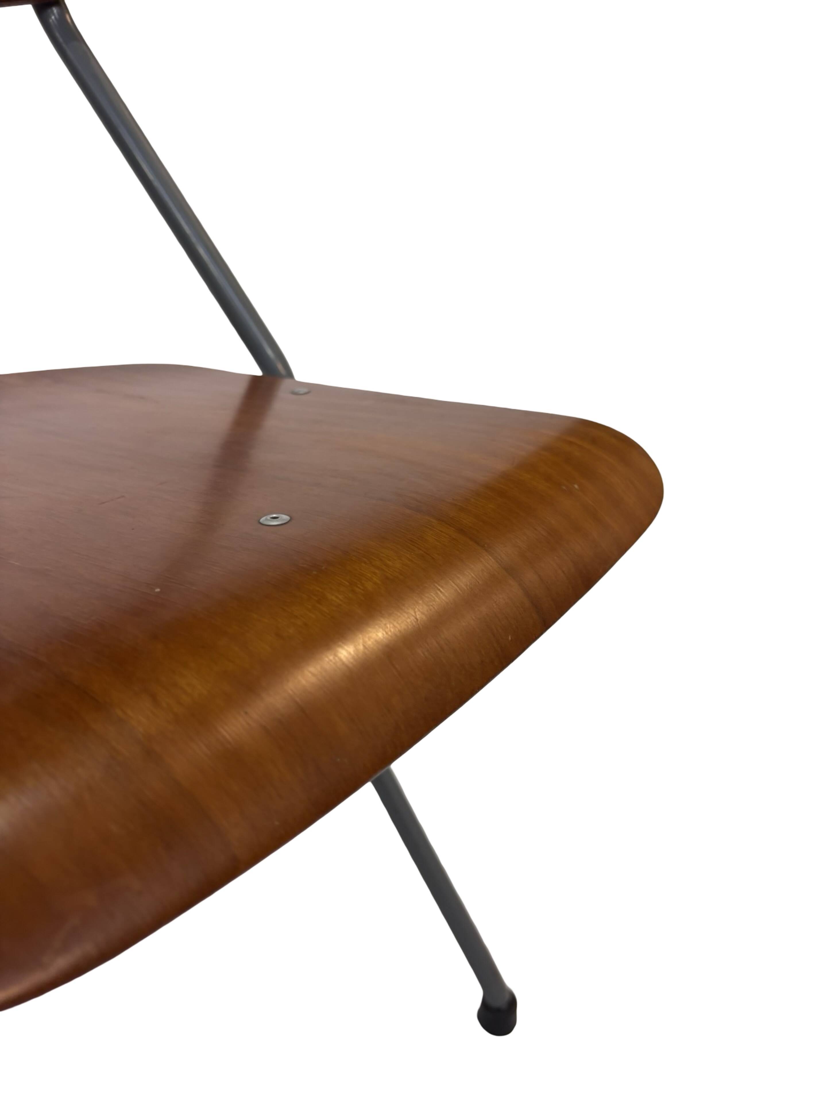 Vintage chair by Ahrend Cirkel 1960s minimalist Dutch design