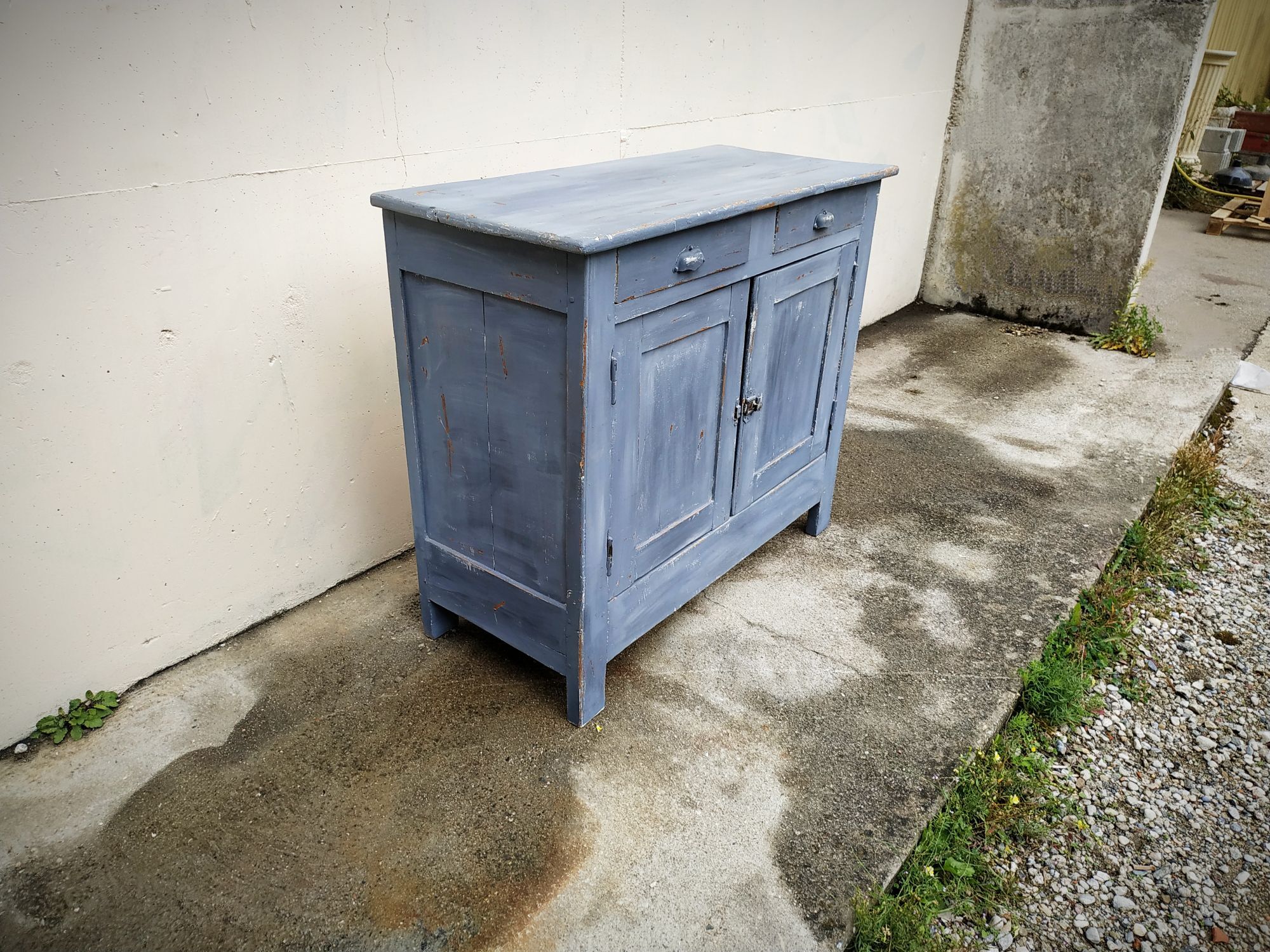 Buffet parisien en sapin