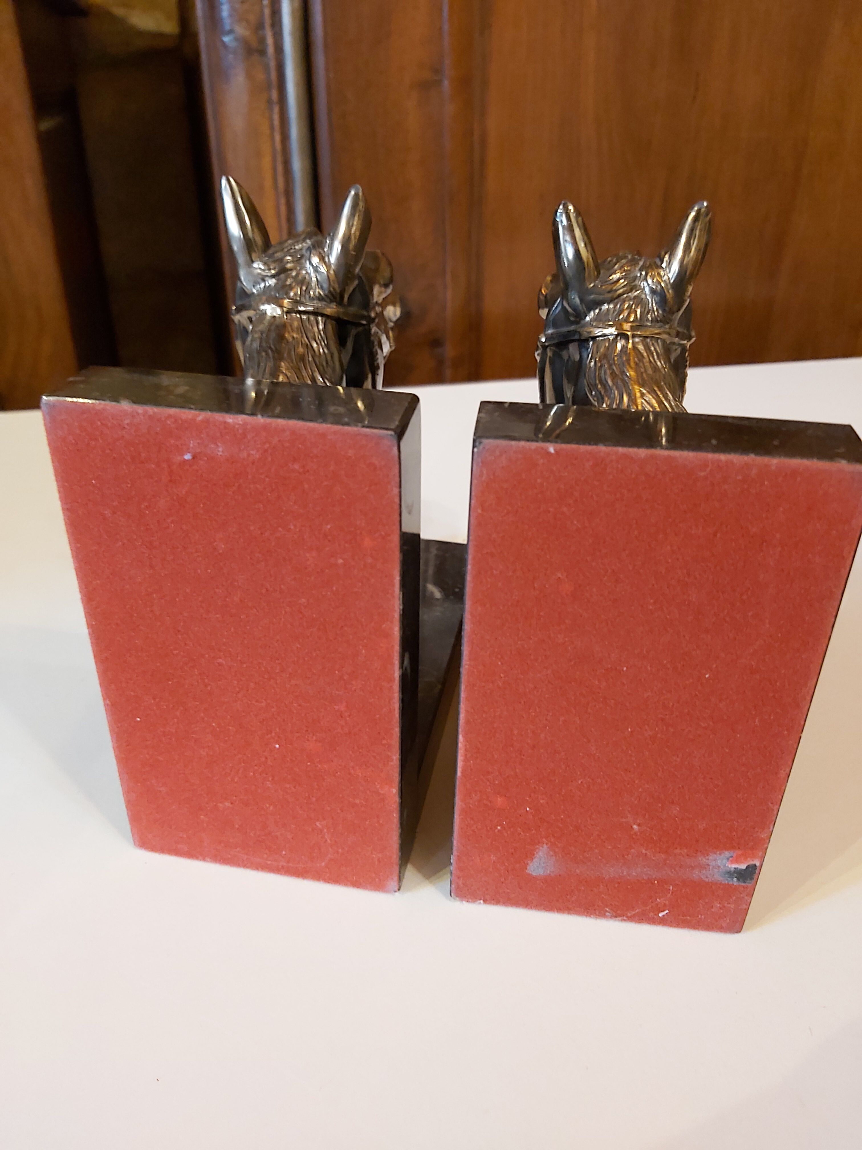 Horse bookends
