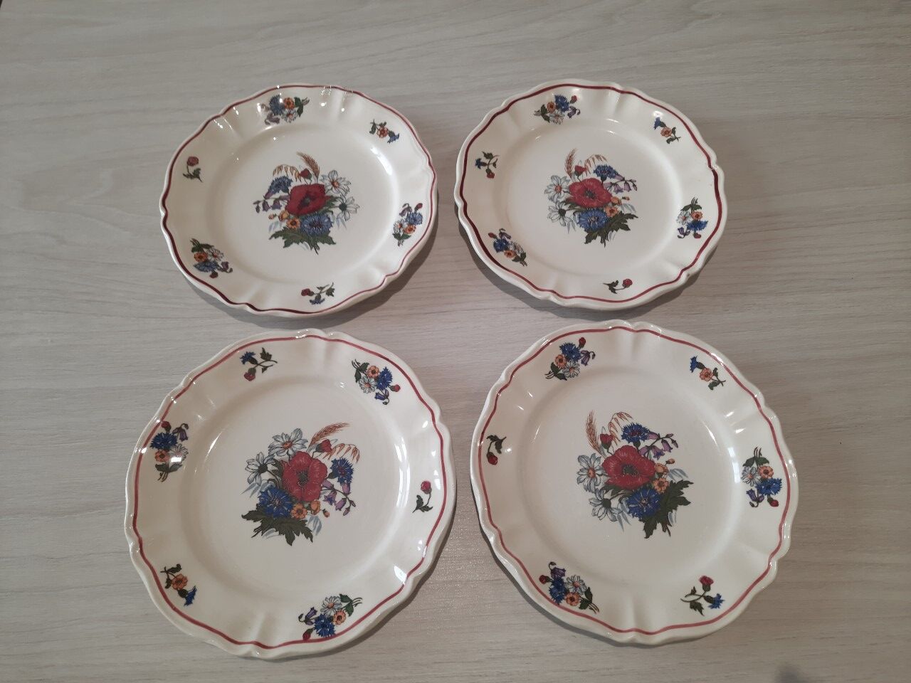 Sarreguemines plates