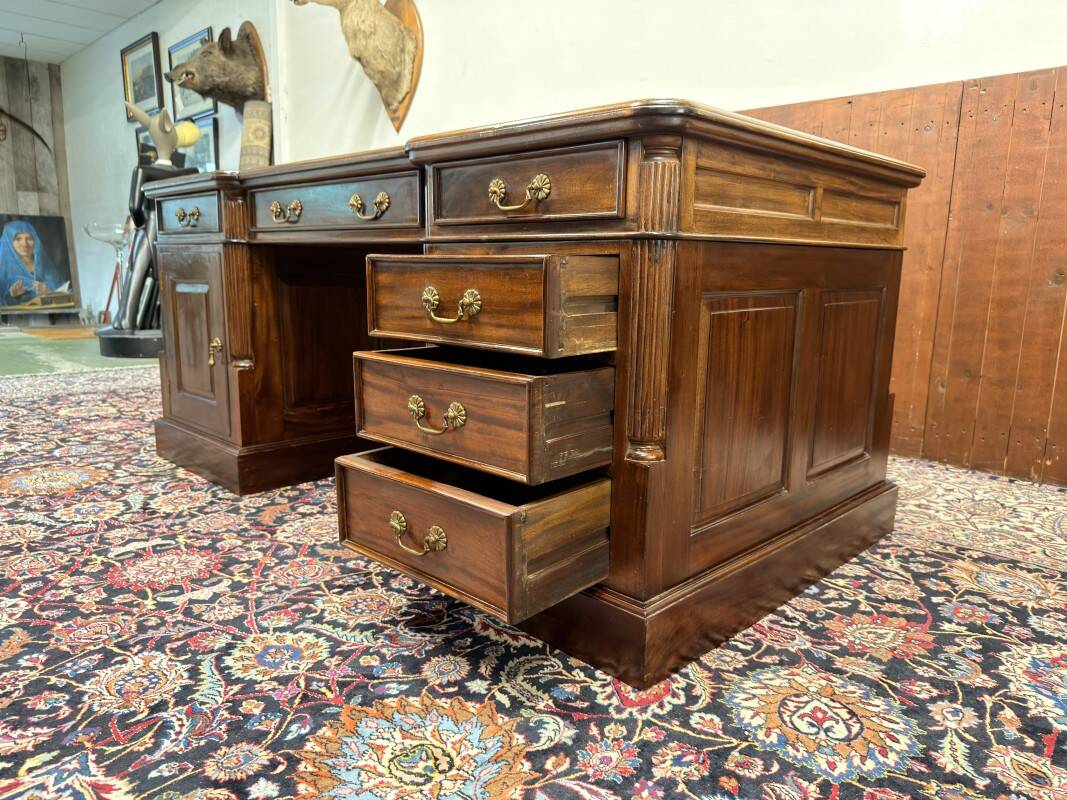 Bureau Chesterfield anglais Partnerdesk