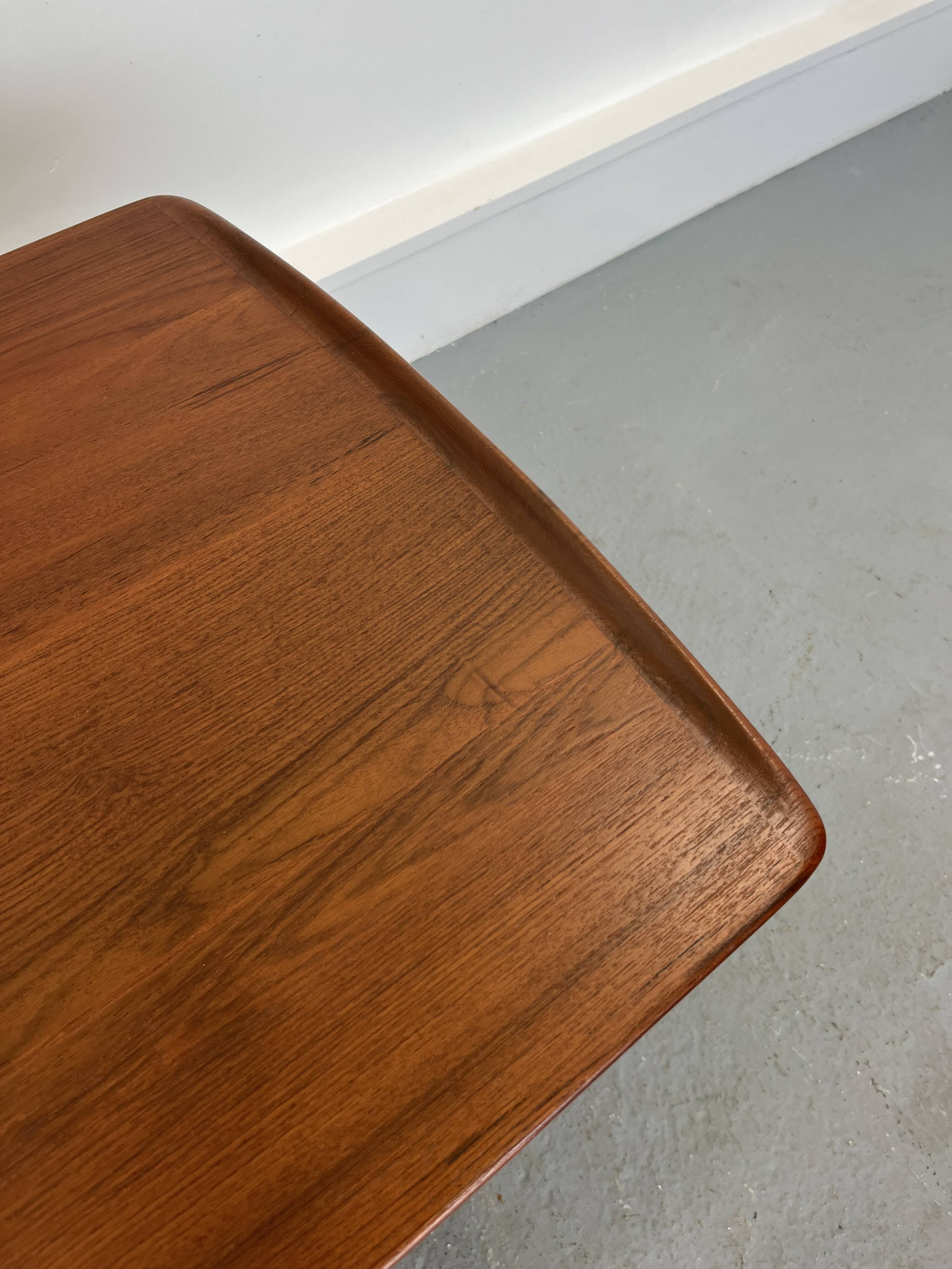 Teak Coffee Table by Tove and Edvard Kindt-Larsen for France & Son, Denmark, 1960s