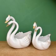 Pair of vintage cache pots - Ceramic swans
