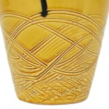 Petit vase vintage émaillé jaune orange noir motif relief 1970