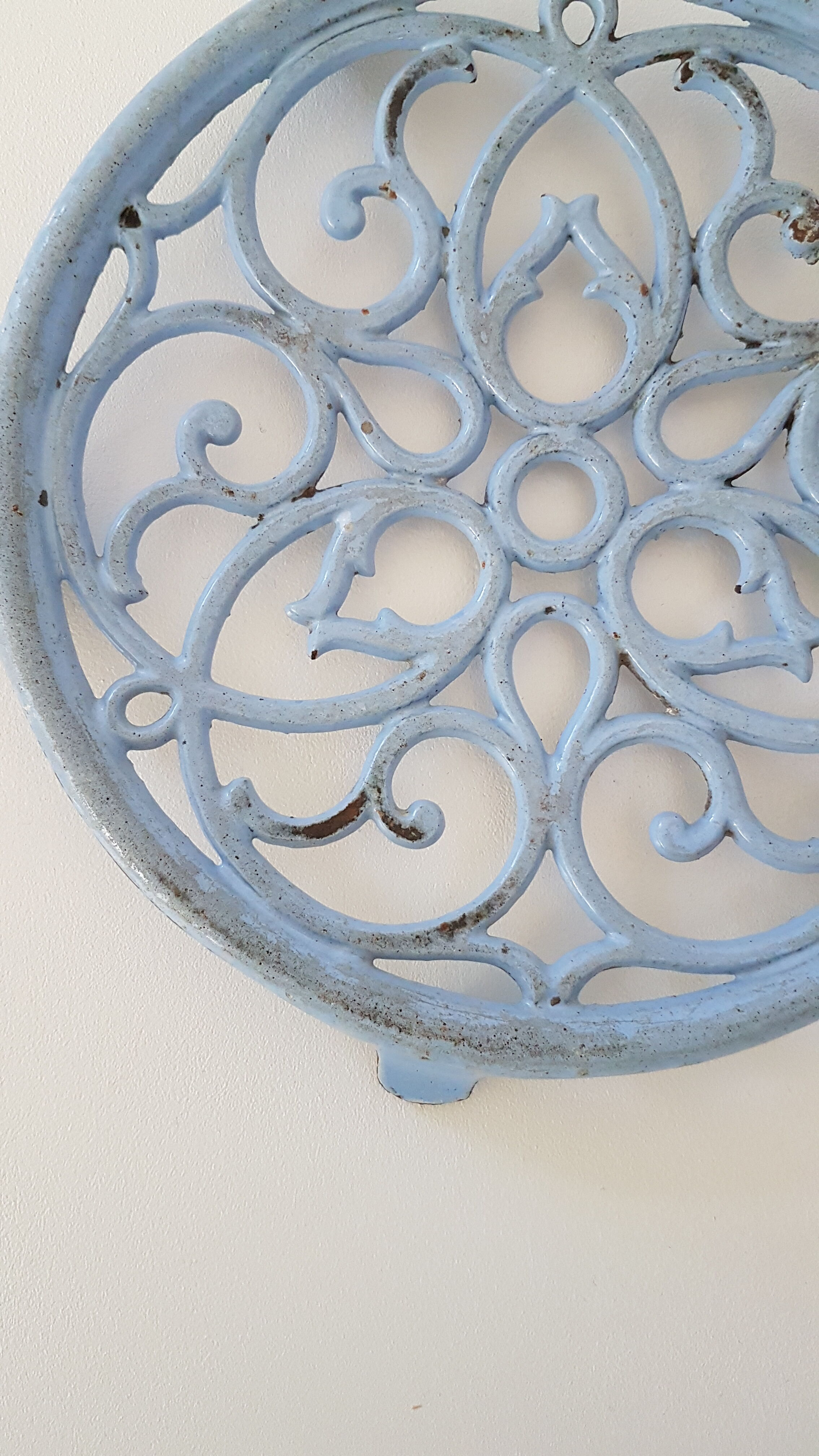 Blue cast iron trifle