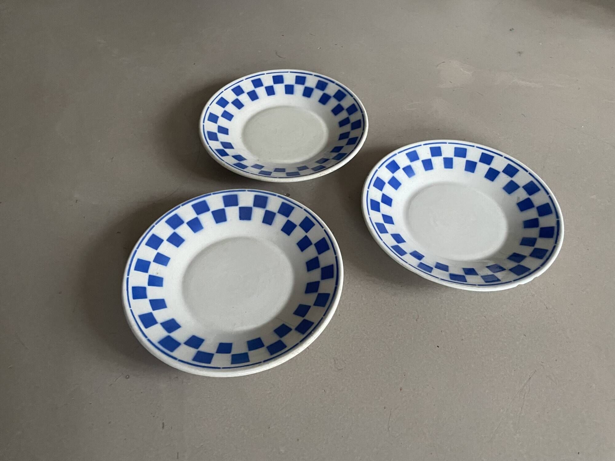 Lot de 3 petites assiettes anciennes Lunéville