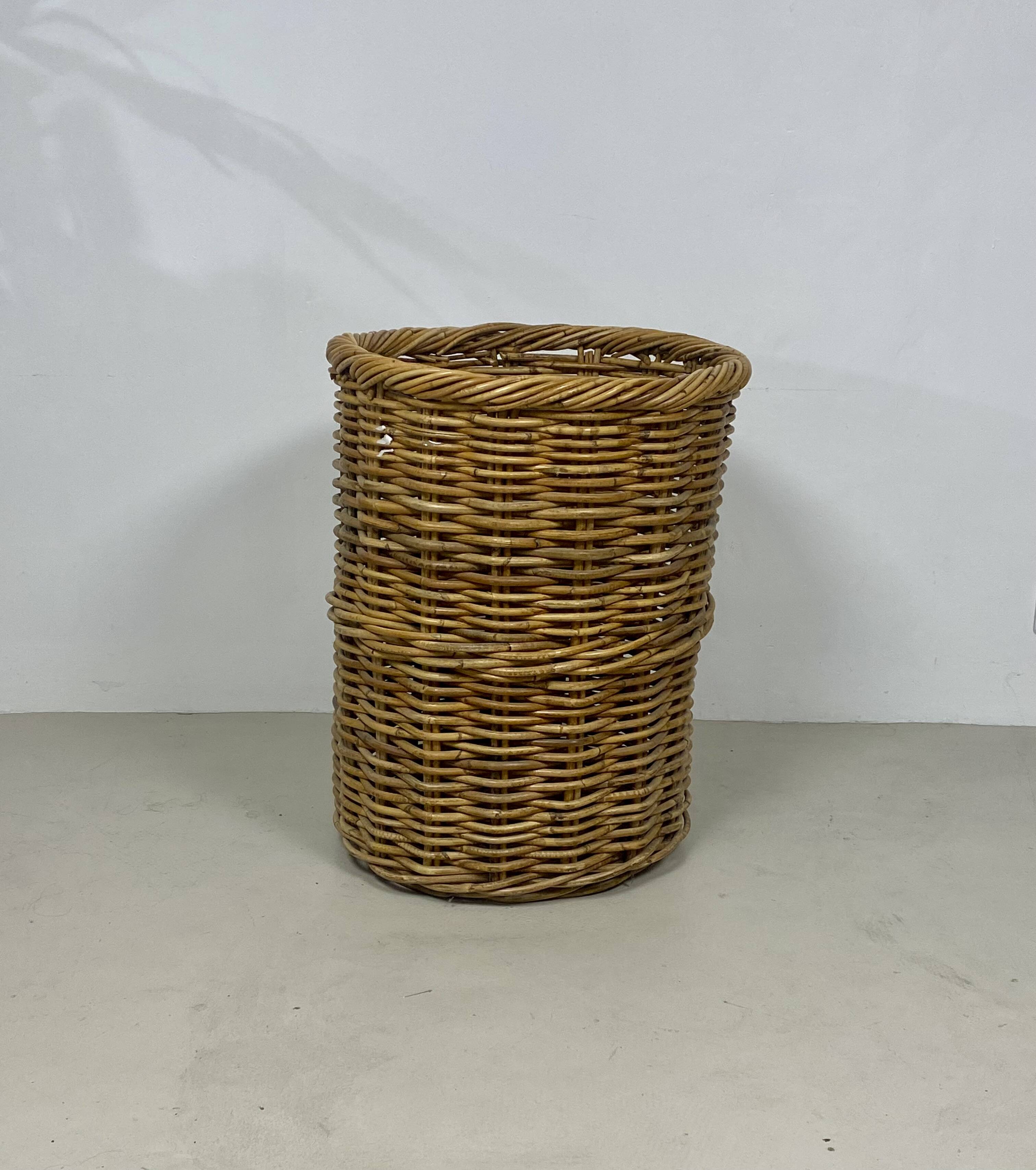 Extra Large Vintage Rattan Basket – Retro Decoration
