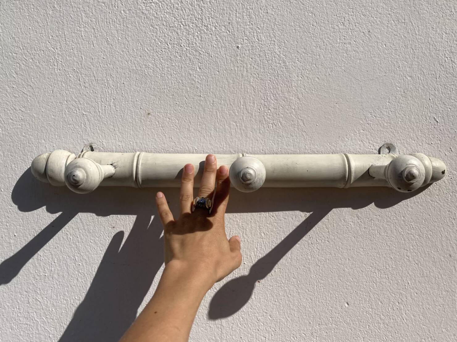 White wooden coat rack / coat hook