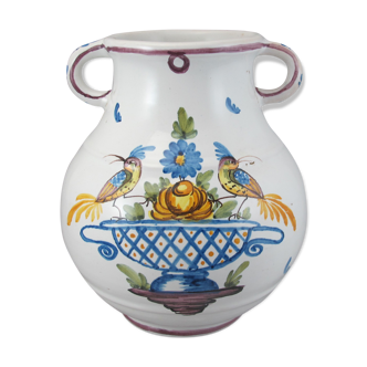 Vase moustiers