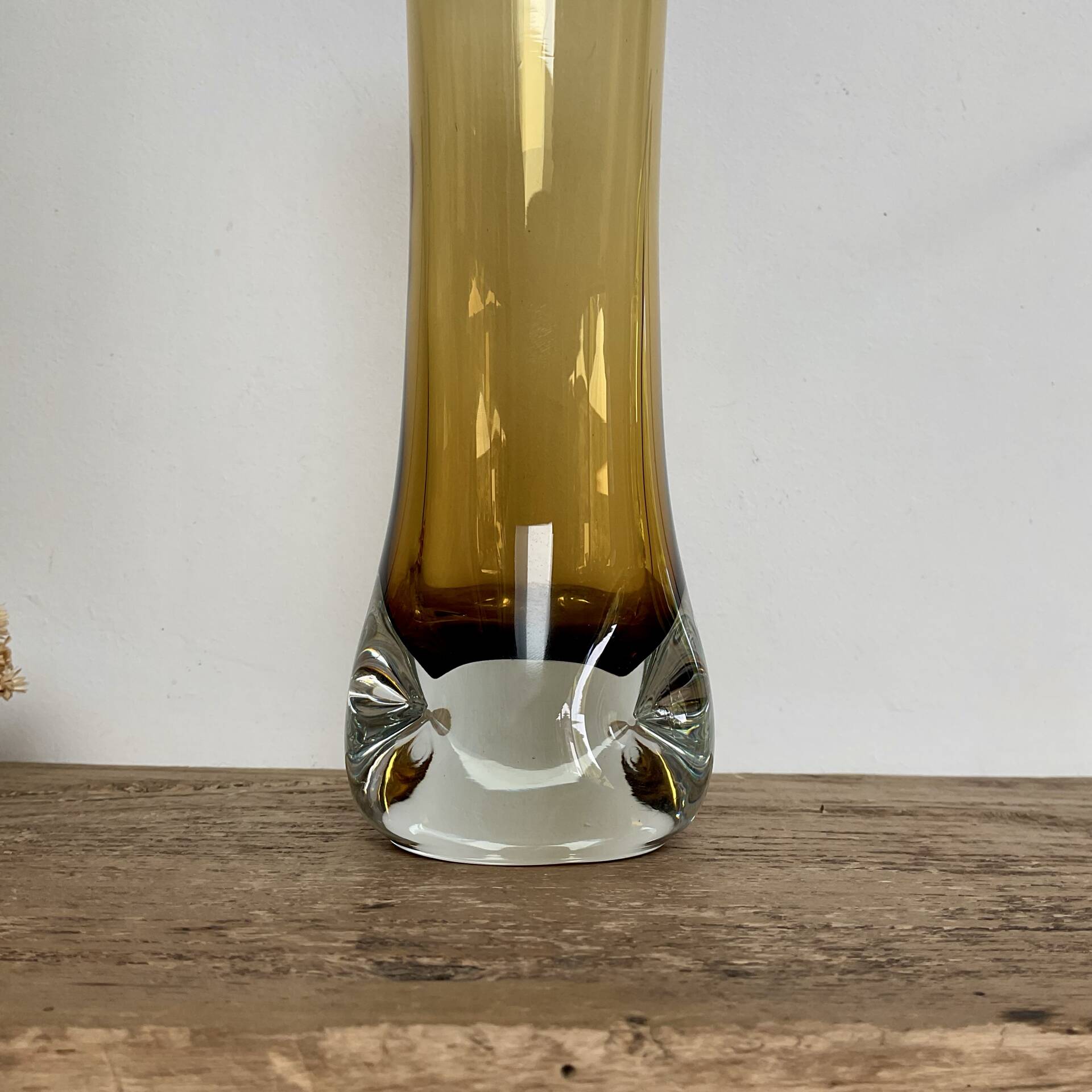 Vase verre soufflé ambre
