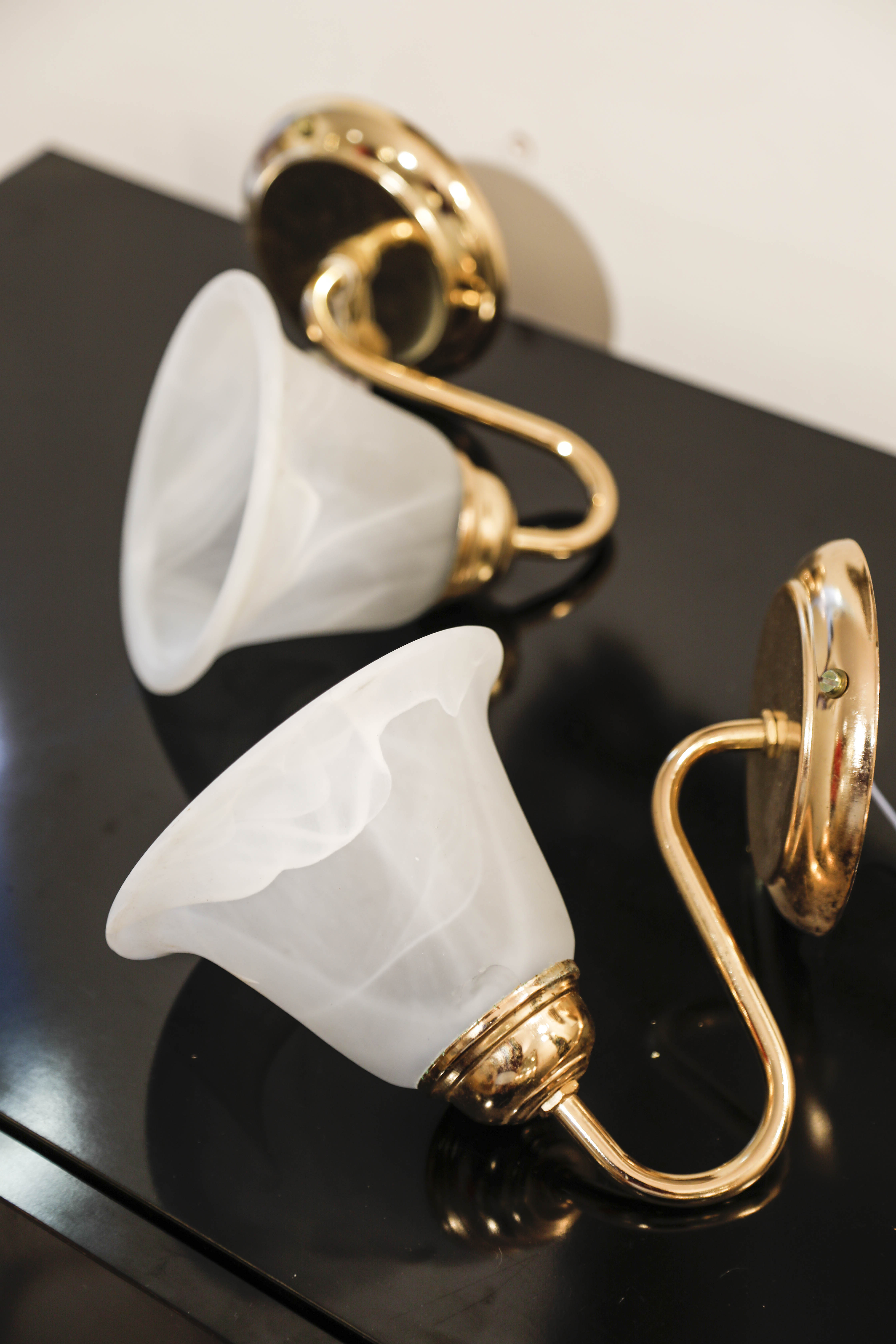 Pair of sconces marbled opaline tulip