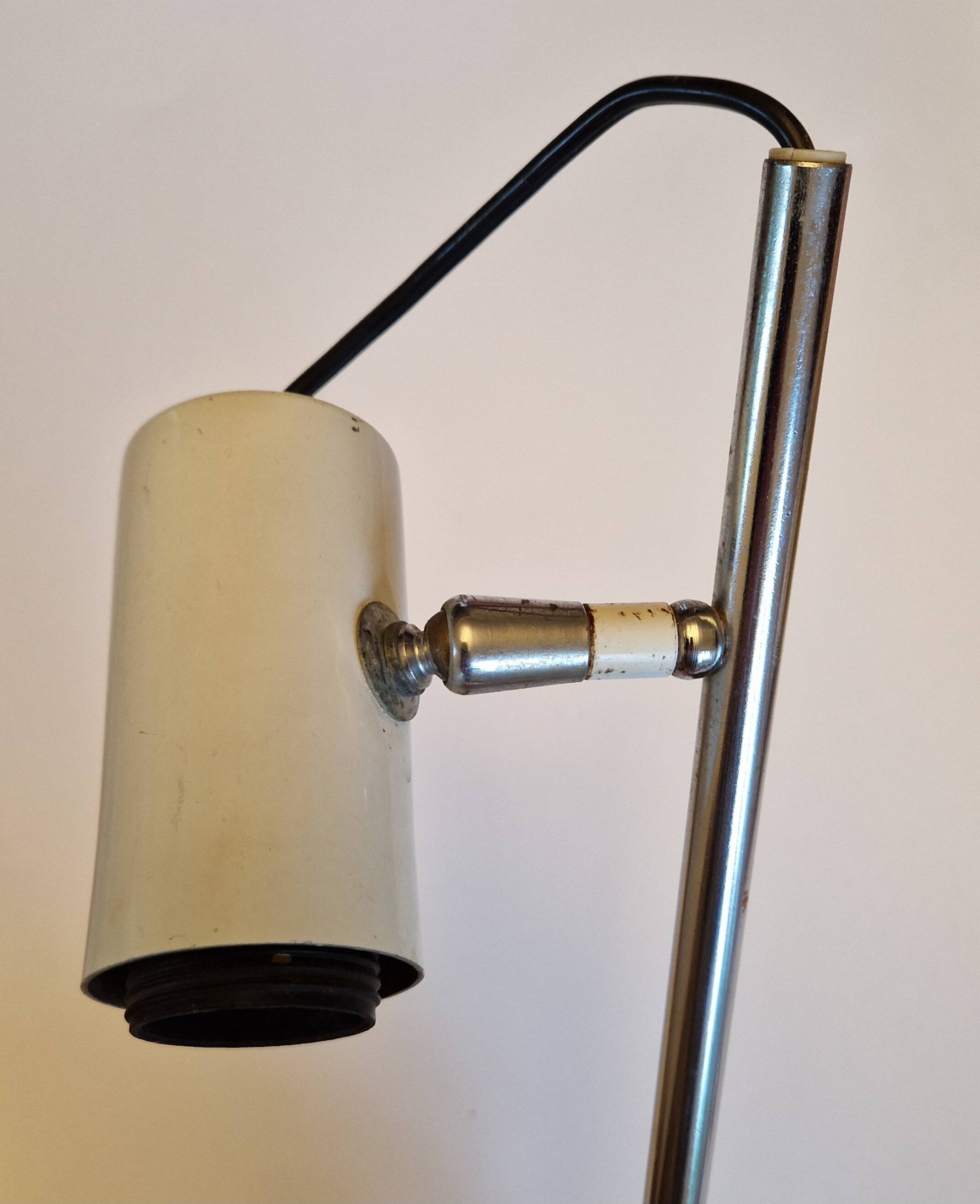 Vintage 1960s articulated table lamp