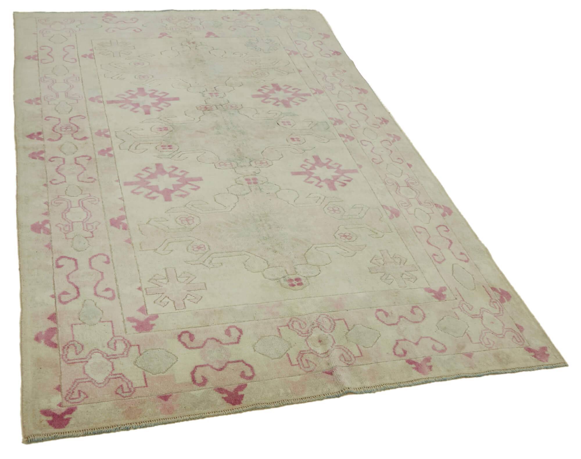Turkish Vintage Anatolian Rug 153 cm x 245 cm