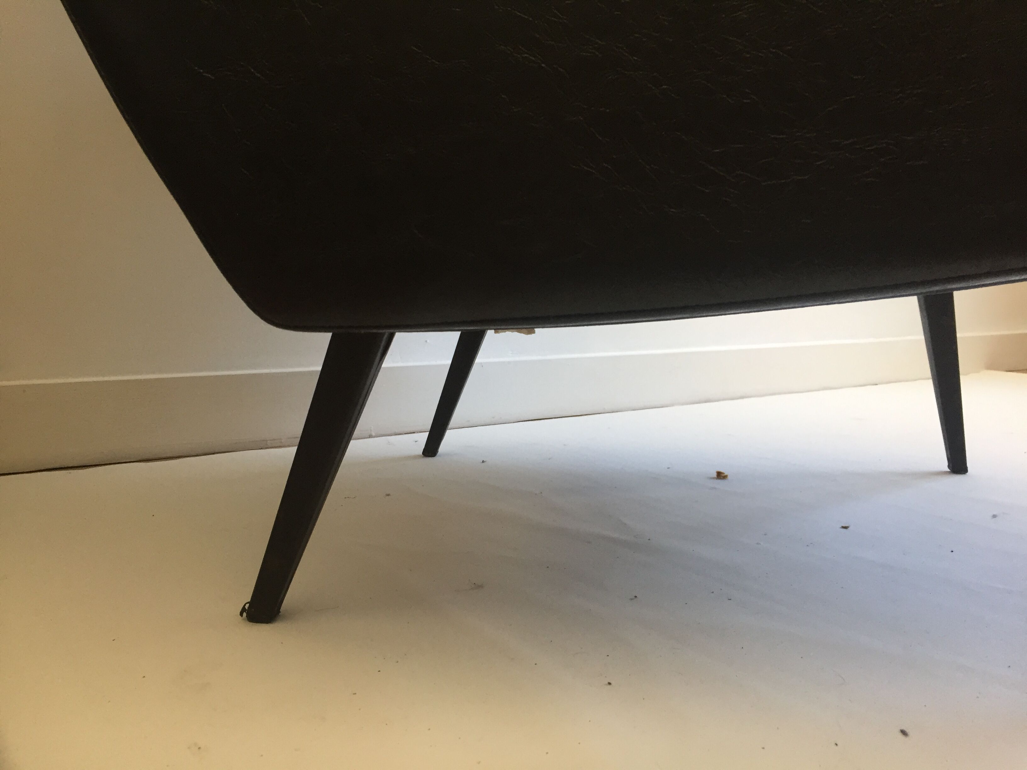 Armchair 60s black skai