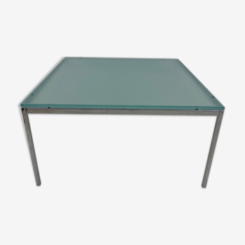 Table by Florence Knoll