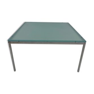 Table by Florence Knoll