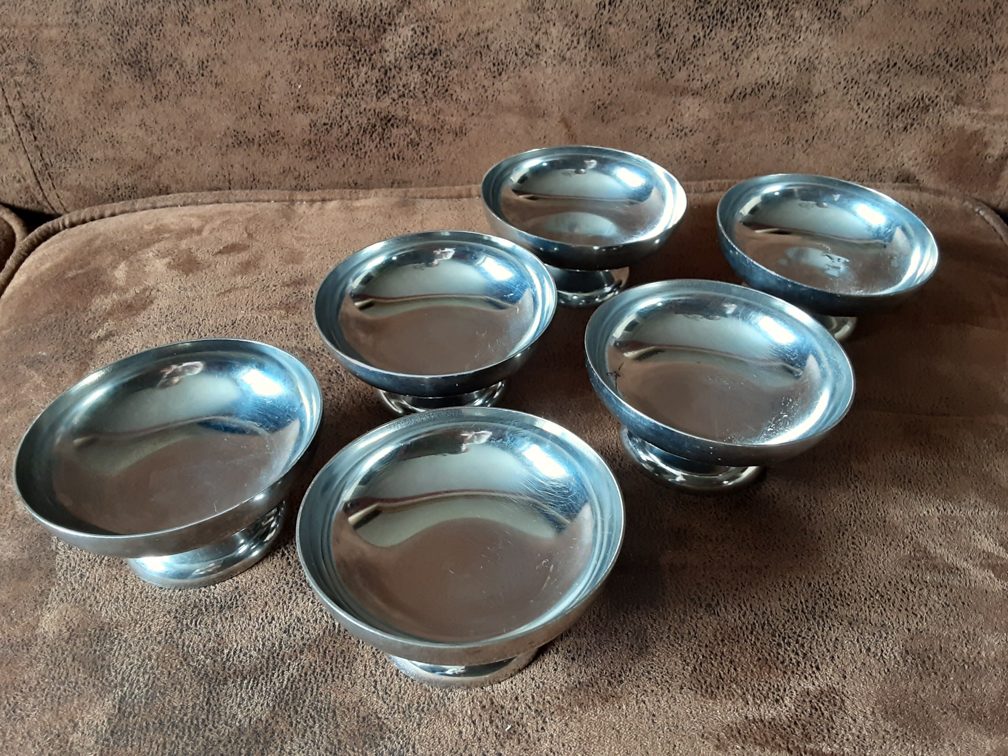 Lot de 6 coupes sur pied métal