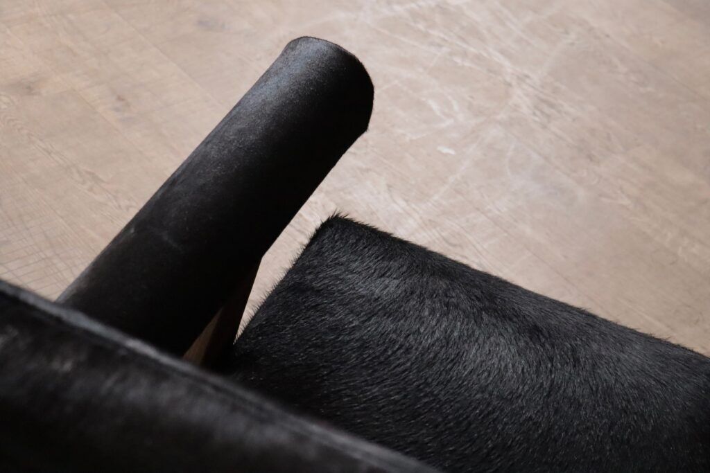 Paire de fauteuils lounge à jambes en X de Pierre Jeanneret, Chandigarh années 1960.