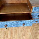 Vintage hairdresser/dresser