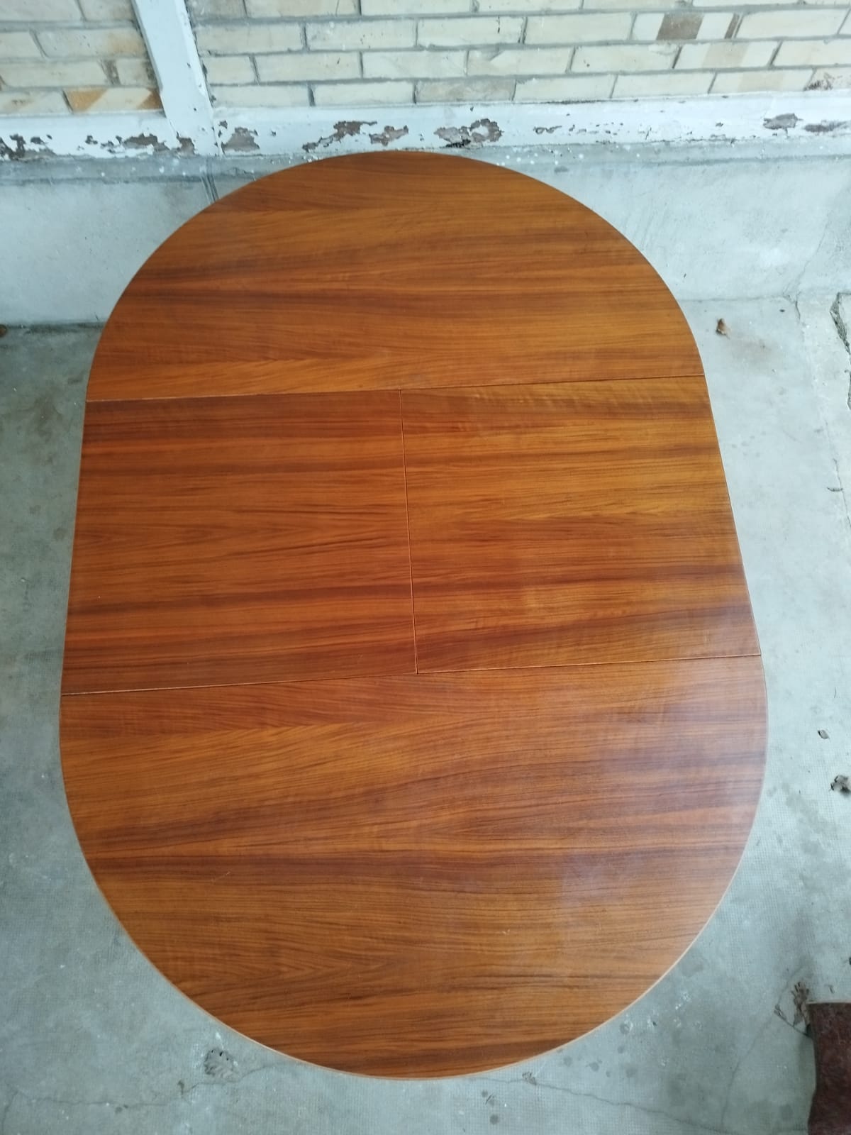 Vintage baumann round scandinavian table extendable a system