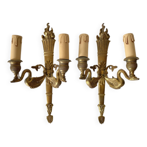 Paire d'appliques doubles - style