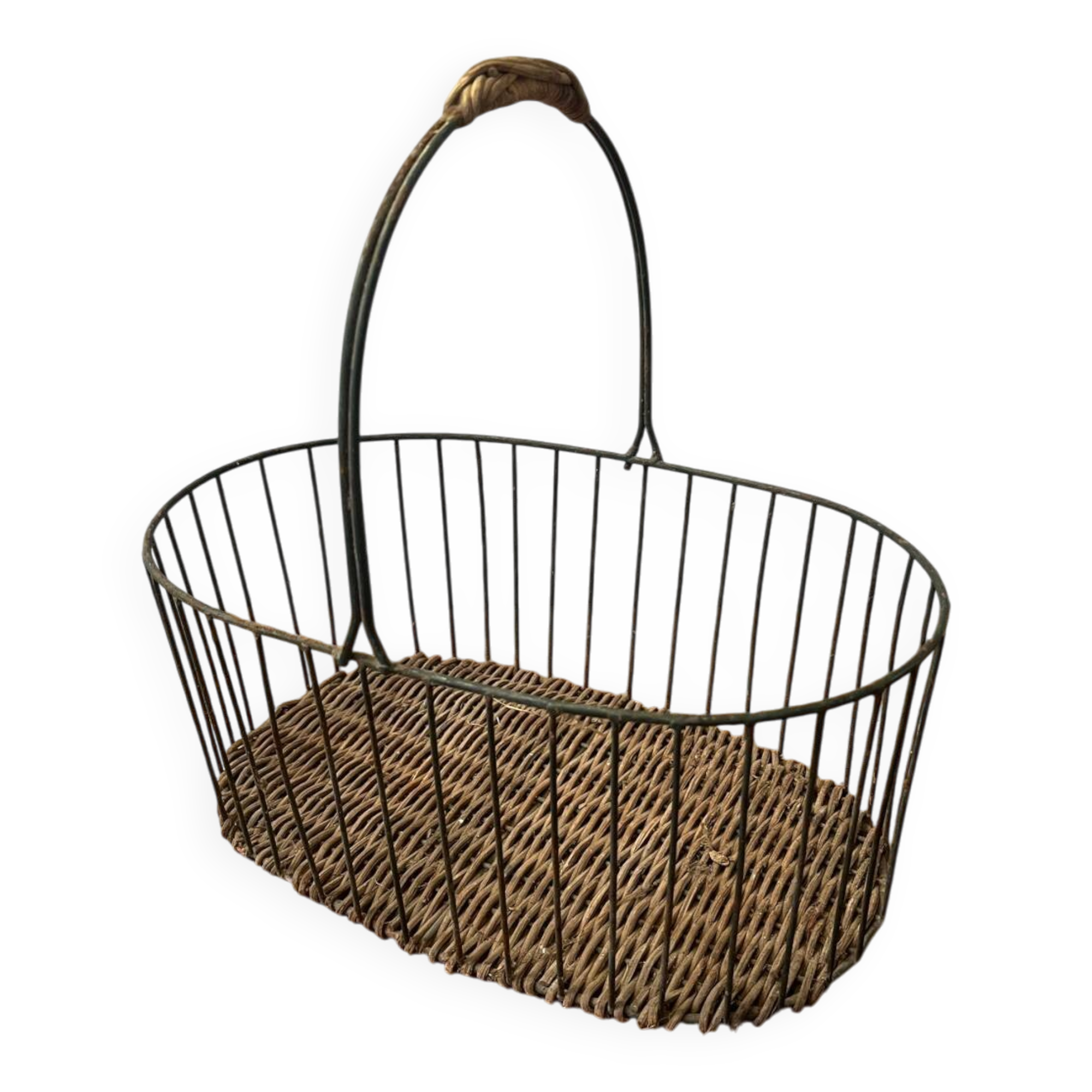Small wicker and green metal basket