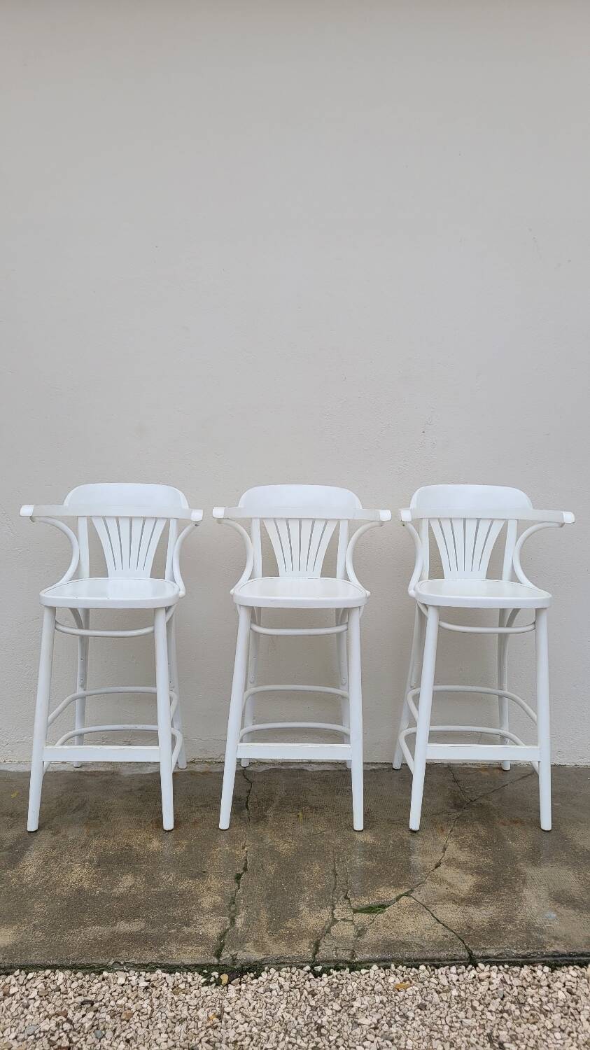 Set of 3 bentwood restaurant bar stools bistro