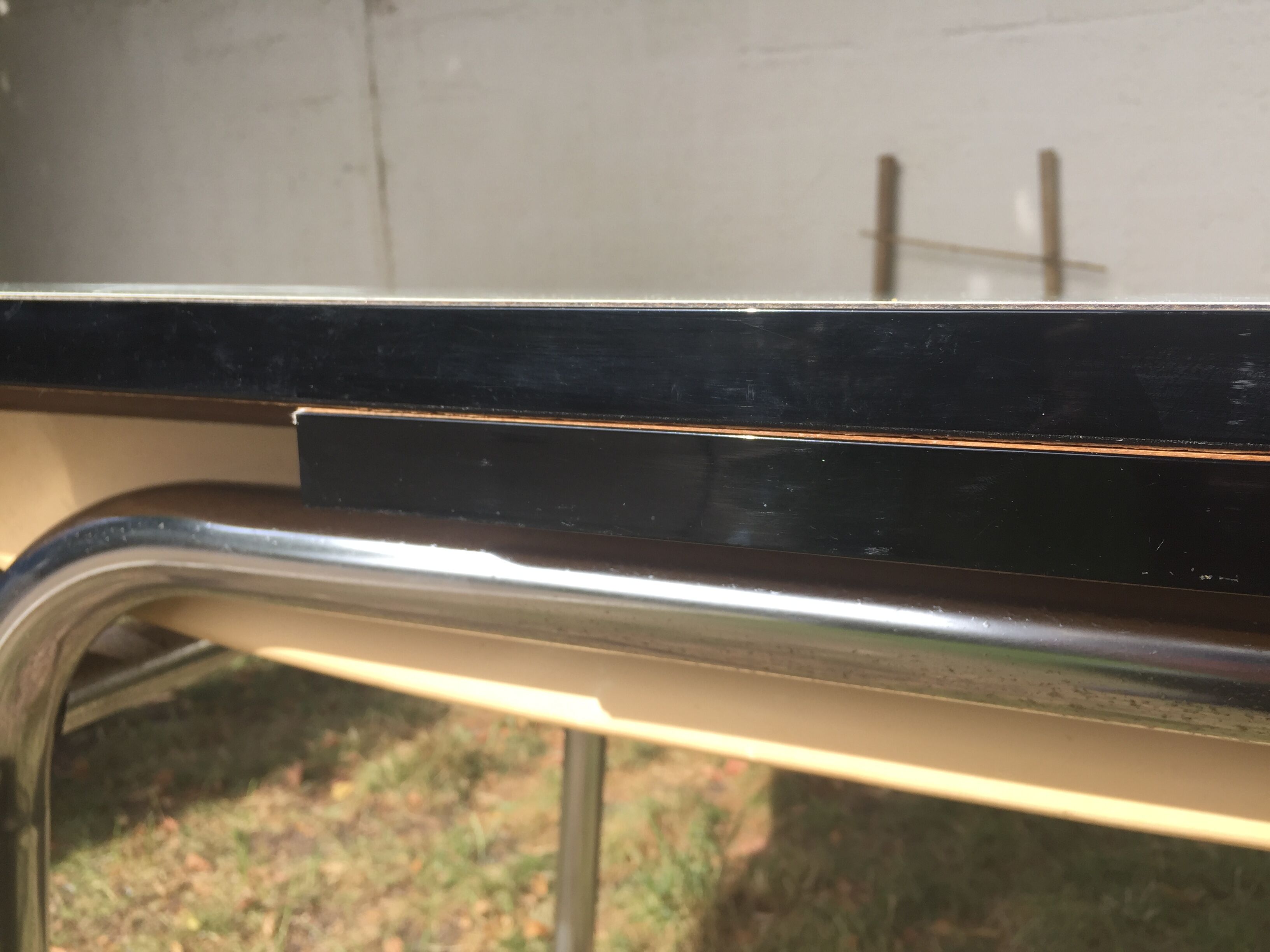 Table and 4 green water formica chairs 60's