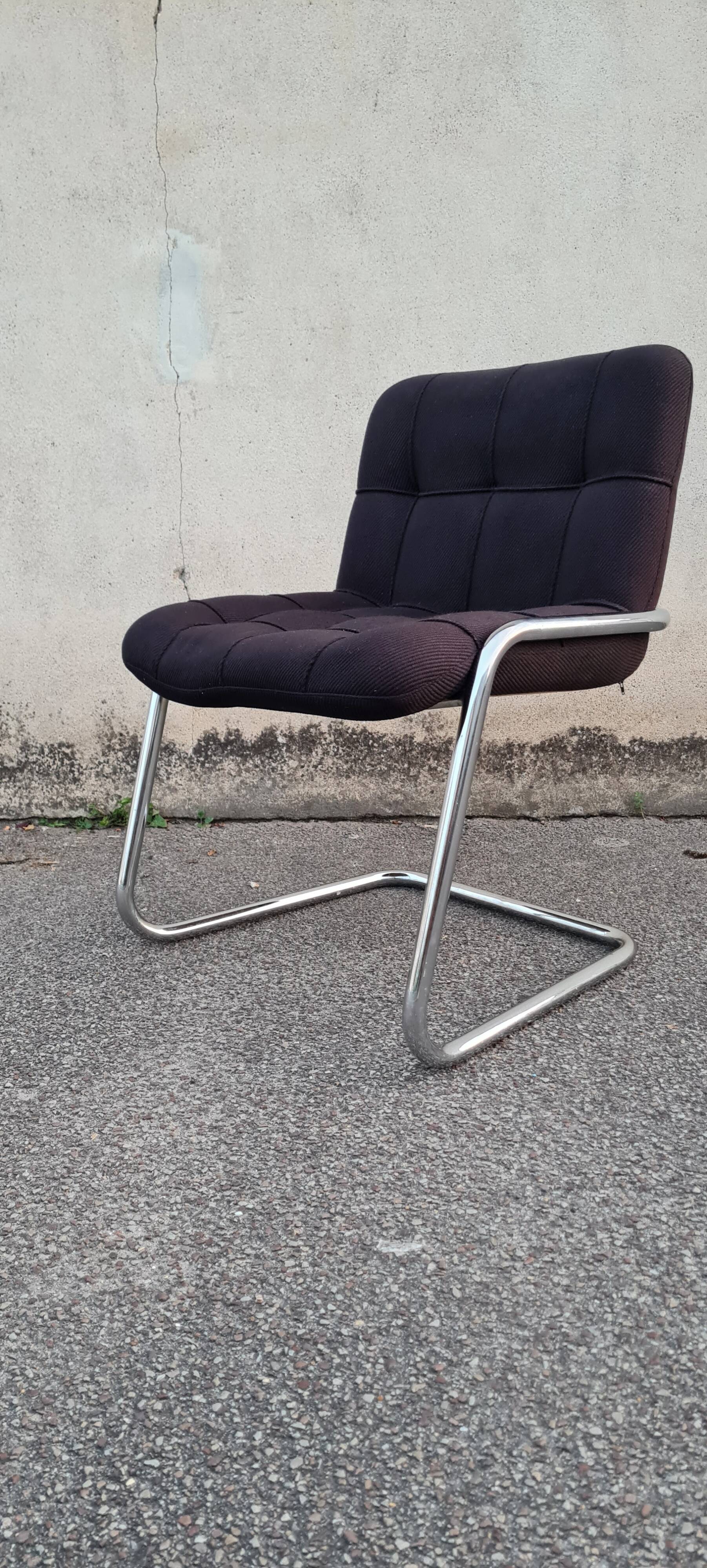 Fauteuils Storm par Yves Christin pour airborne