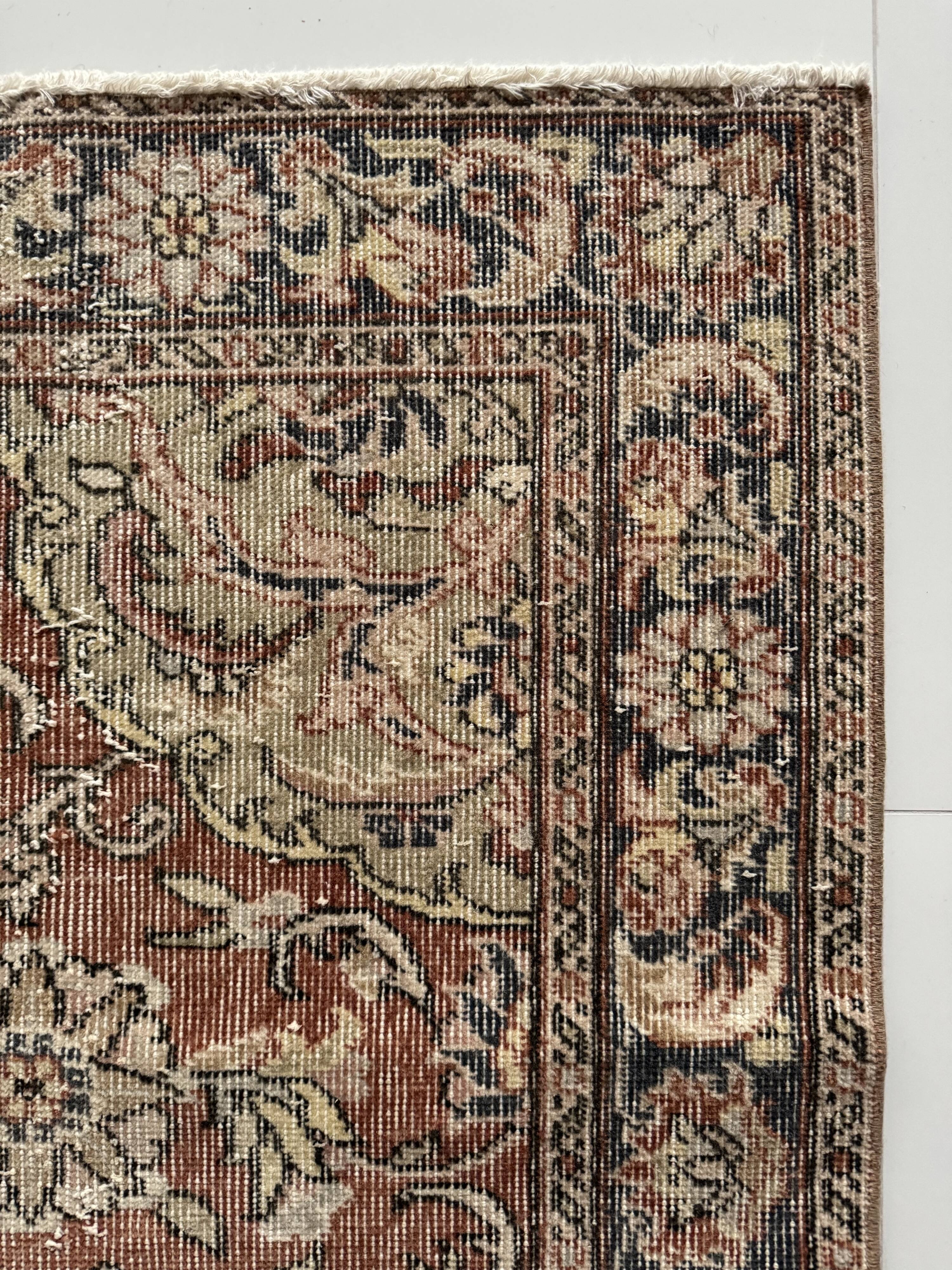 125x217 Cm Hand Knotted Wool Blue Red Tones Vintage Rug, Oriental Turkish Floral Rug