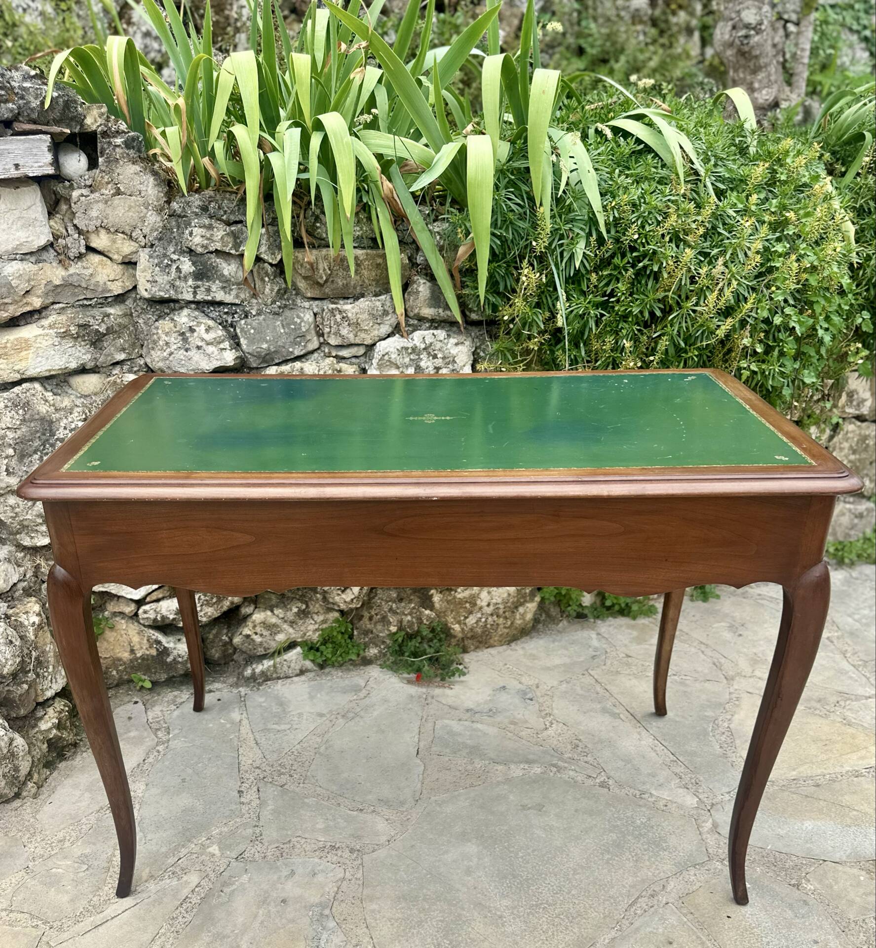 Small Flat Desk in Solid Wood in Louis XV style.
