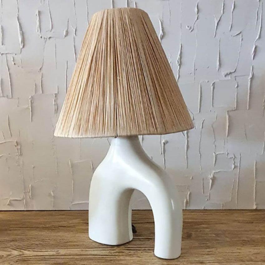 Tadelekt lamp with raffia shade