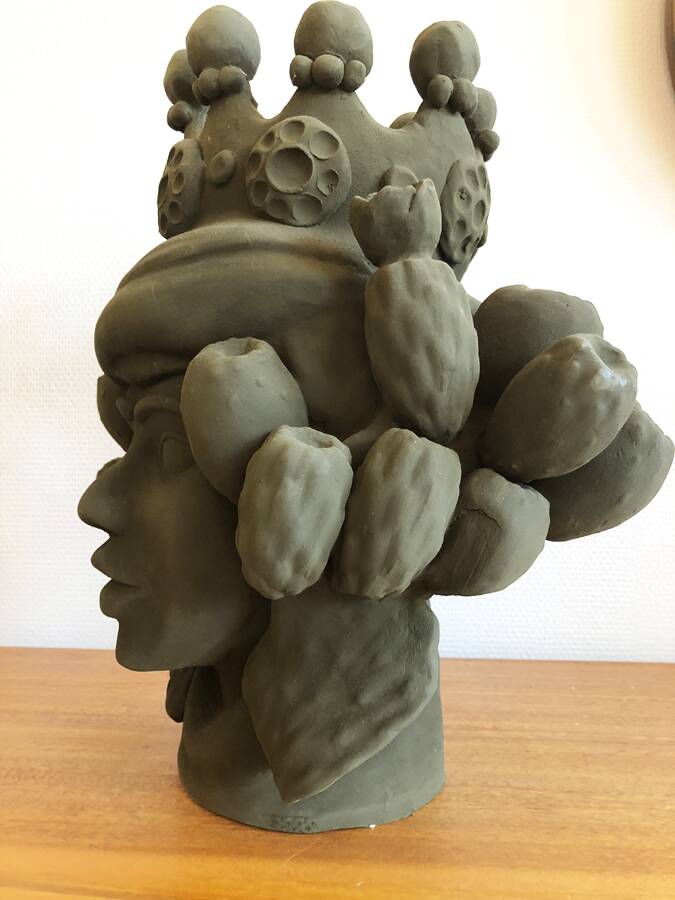Crowned head in ceramic by Stefania Boemi – Sicily, Italy