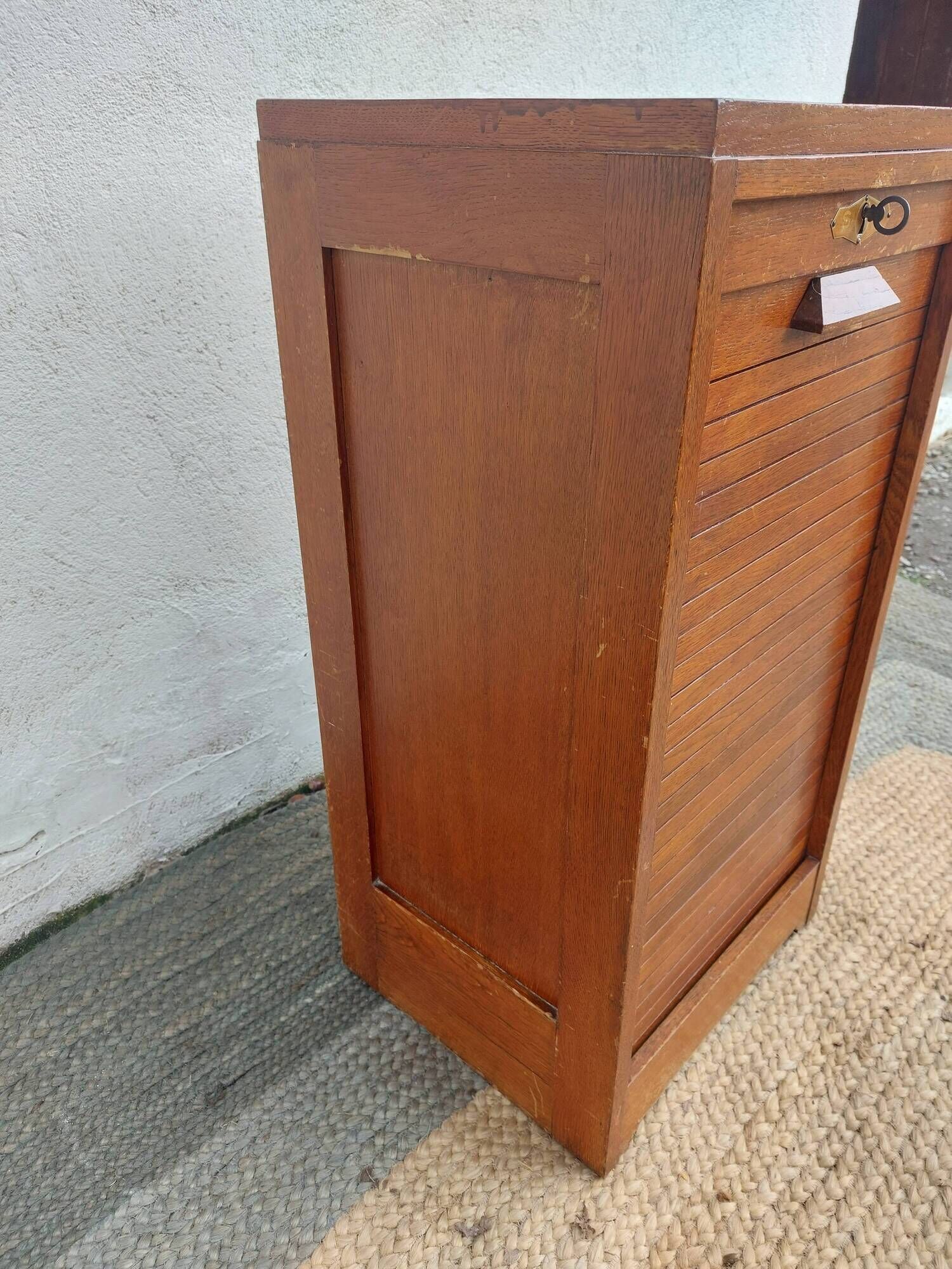 Small piece of furniture, roll-top filing cabinet
