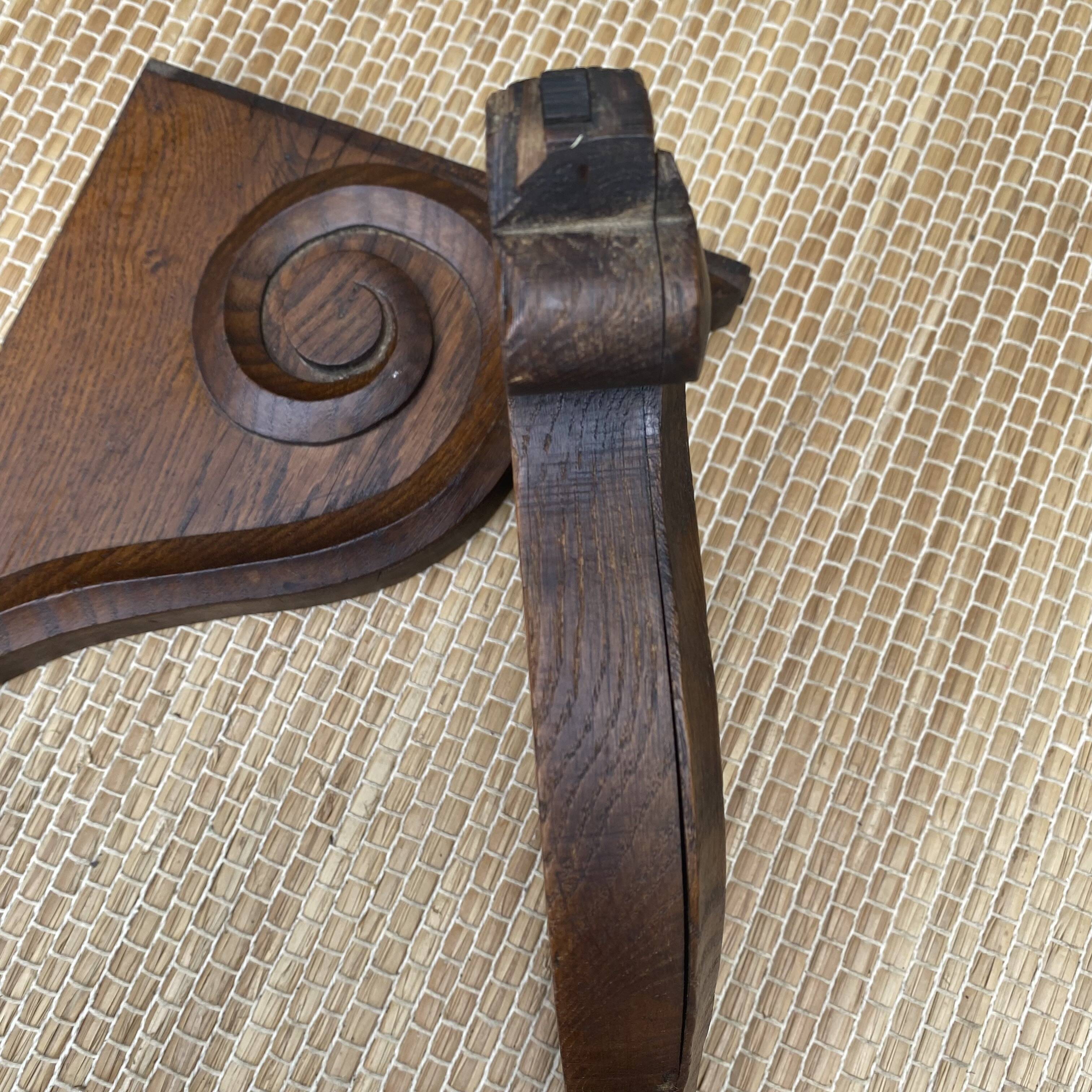 Decorative element, carved wooden wall brackets