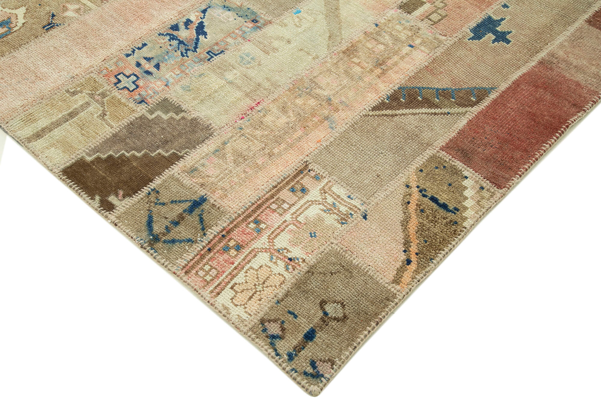 Handmade Oriental Contemporary 201 cm x 300 cm Beige Patchwork Rug